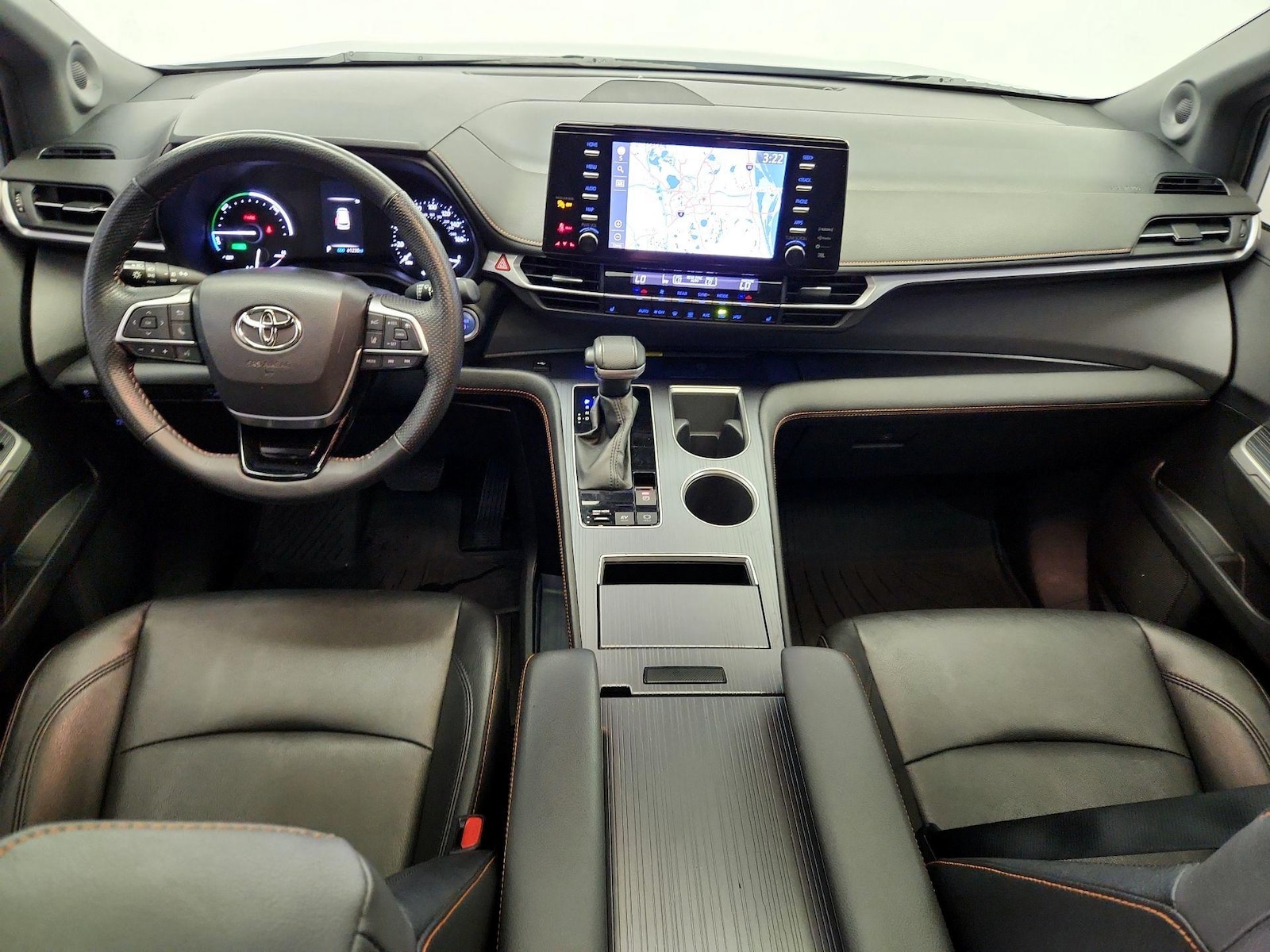 2023 Toyota Sienna XSE - Photo 10
