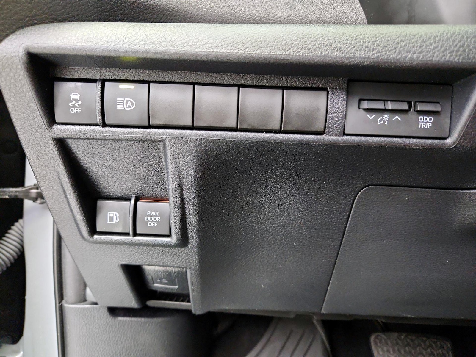 2023 Toyota Sienna XSE - Photo 14