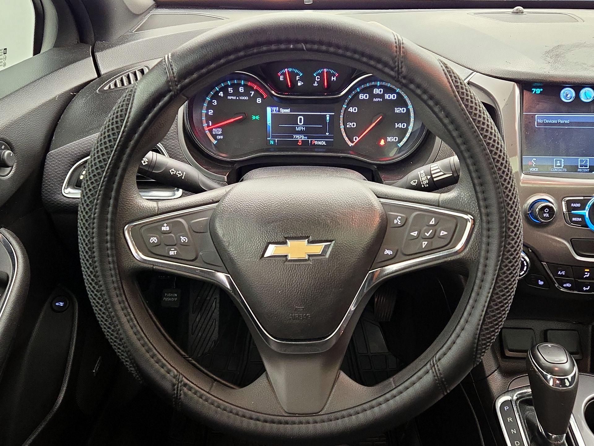 Thumbnail: 2018 Chevrolet Cruze - 10