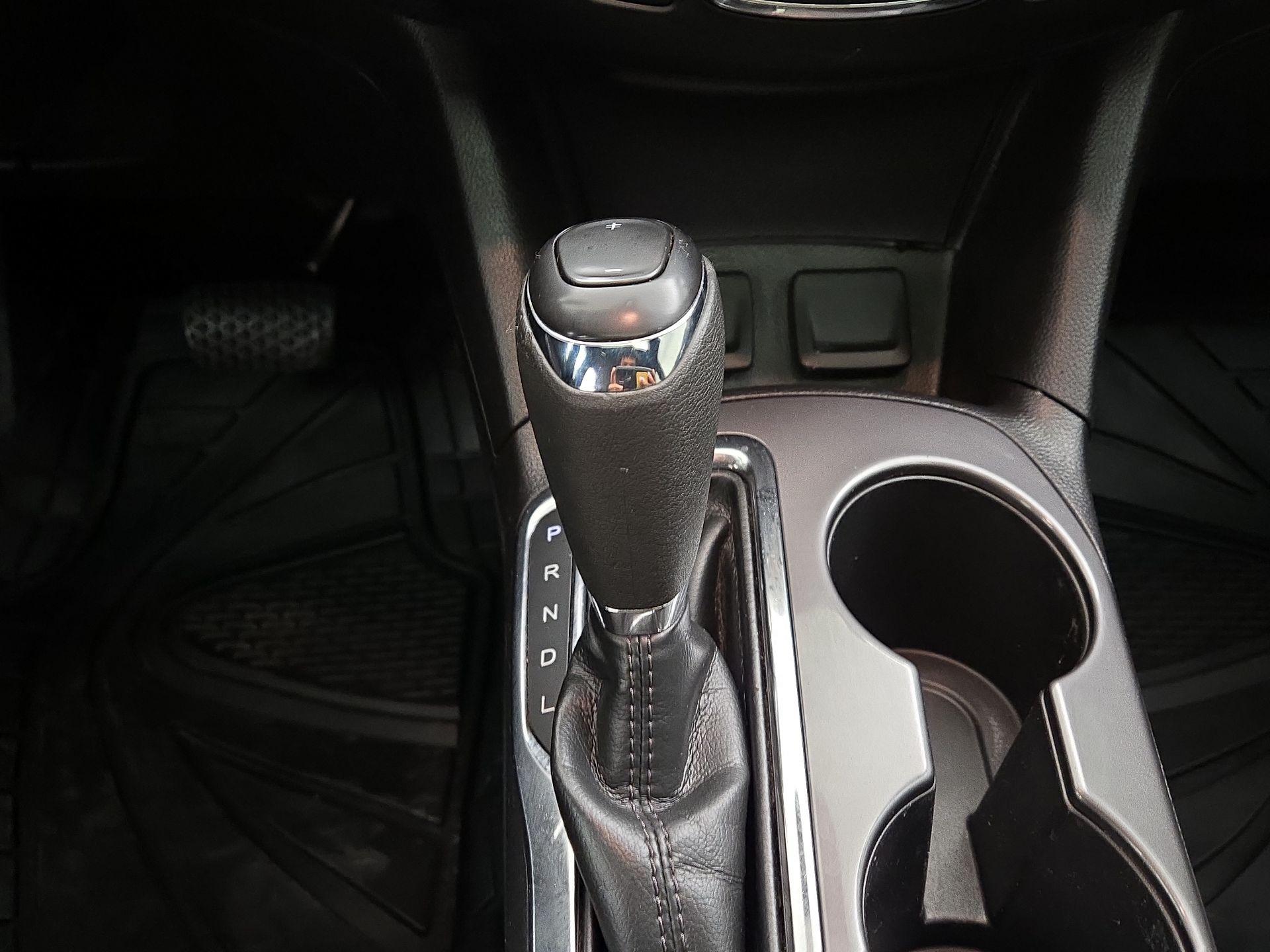 Thumbnail: 2018 Chevrolet Cruze - 17