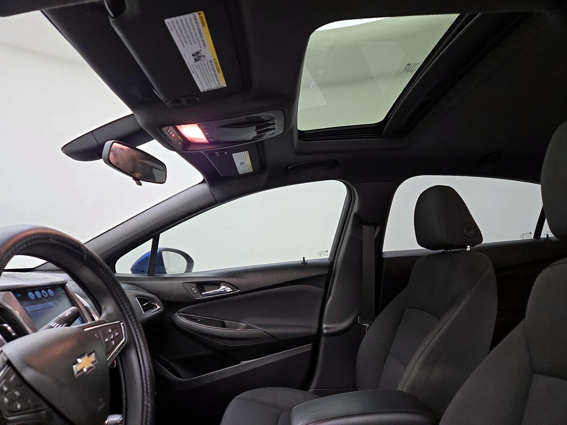 Thumbnail: 2018 Chevrolet Cruze - 19