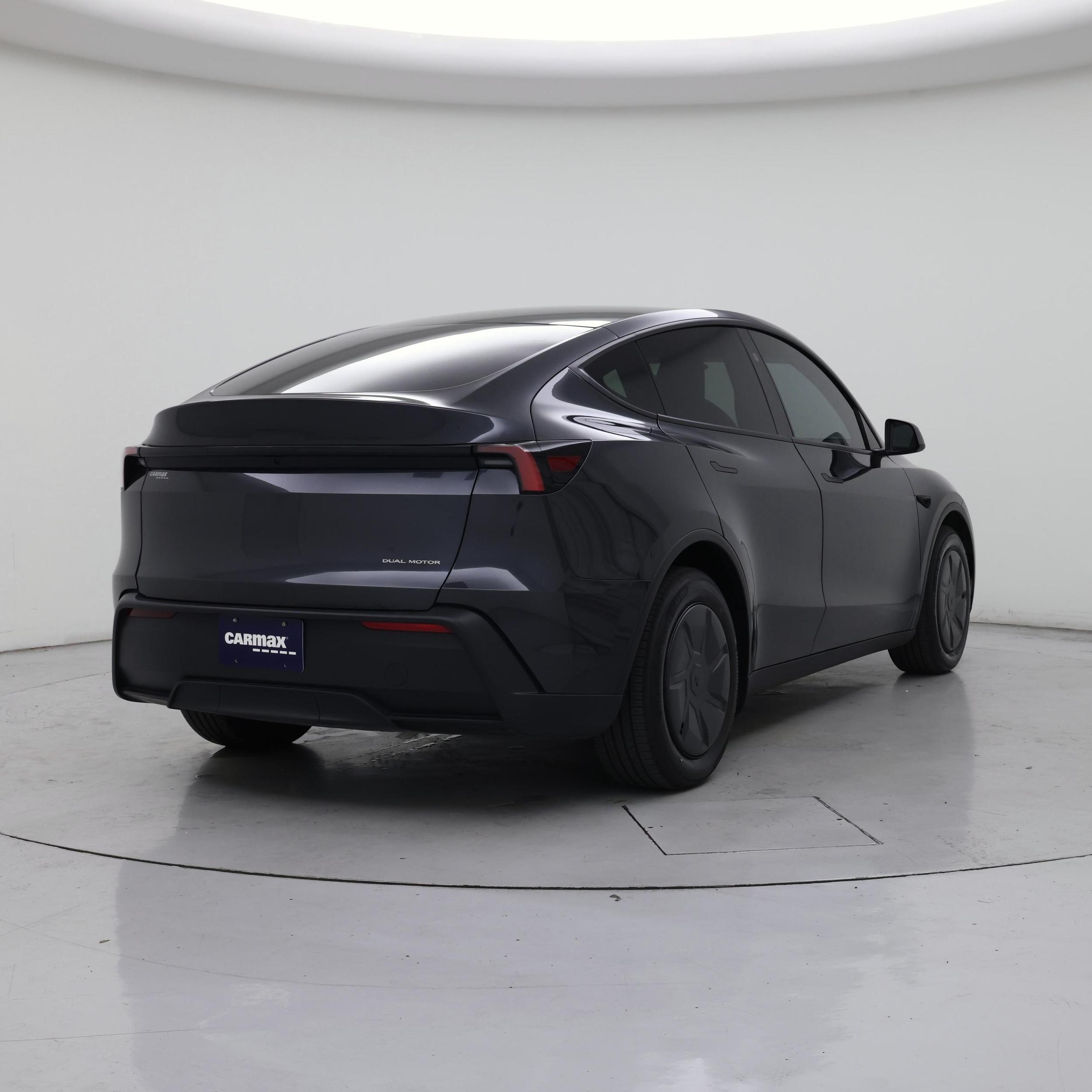 Thumbnail: 2026 Tesla Model Y - 8