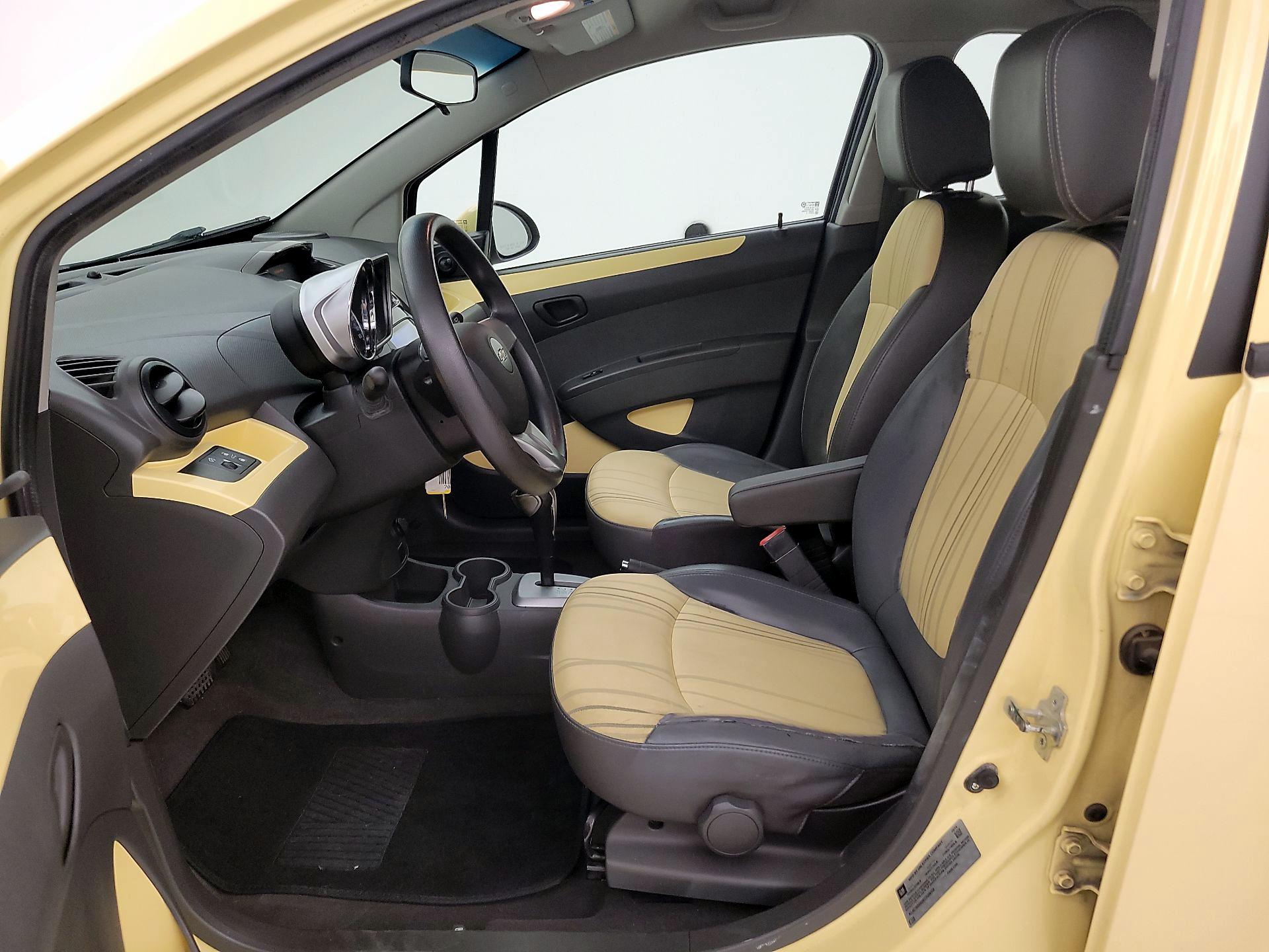Thumbnail: 2014 Chevrolet Spark - 11