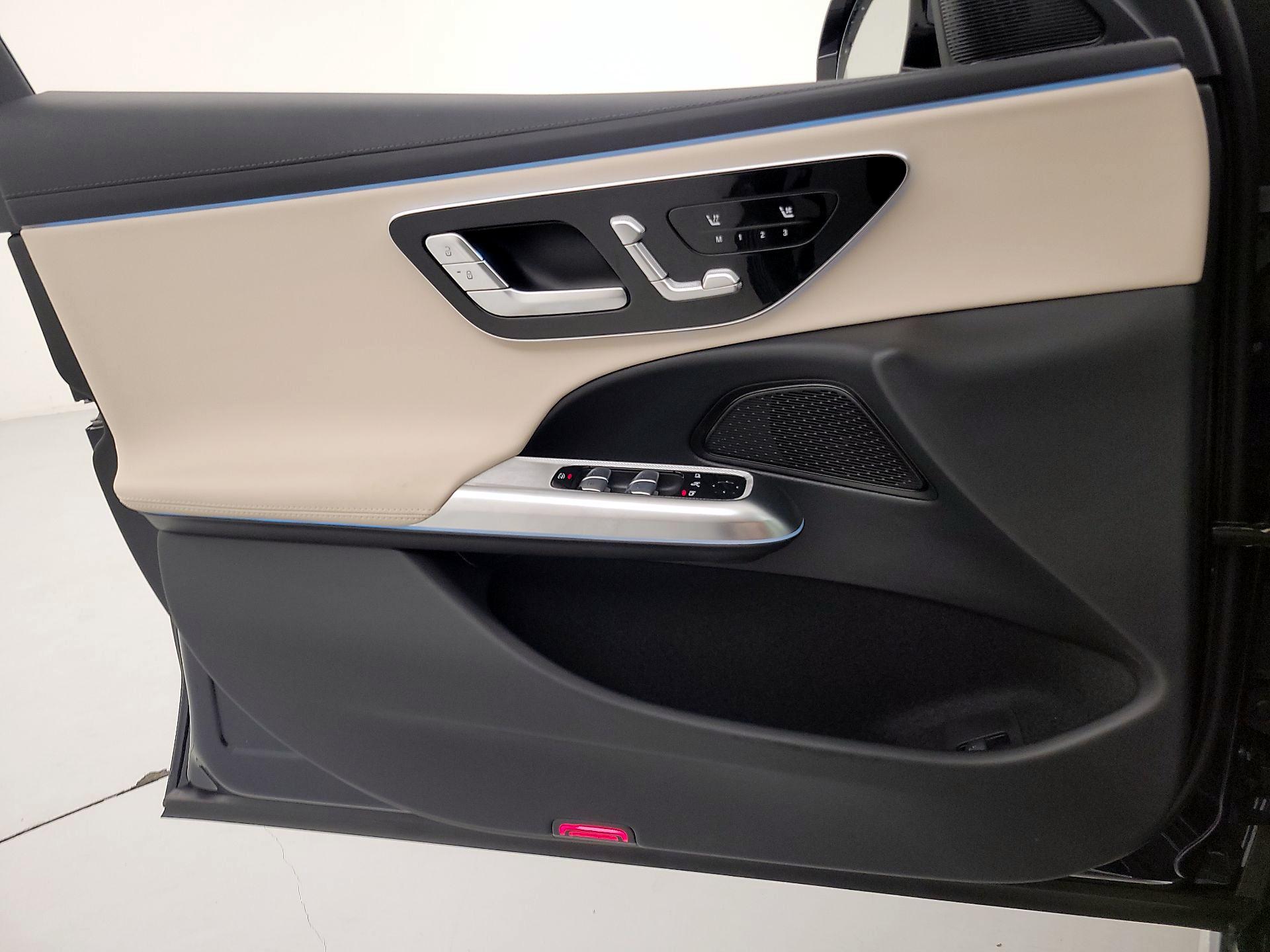 Thumbnail: 2026 Mercedes-Benz E-Class - 12