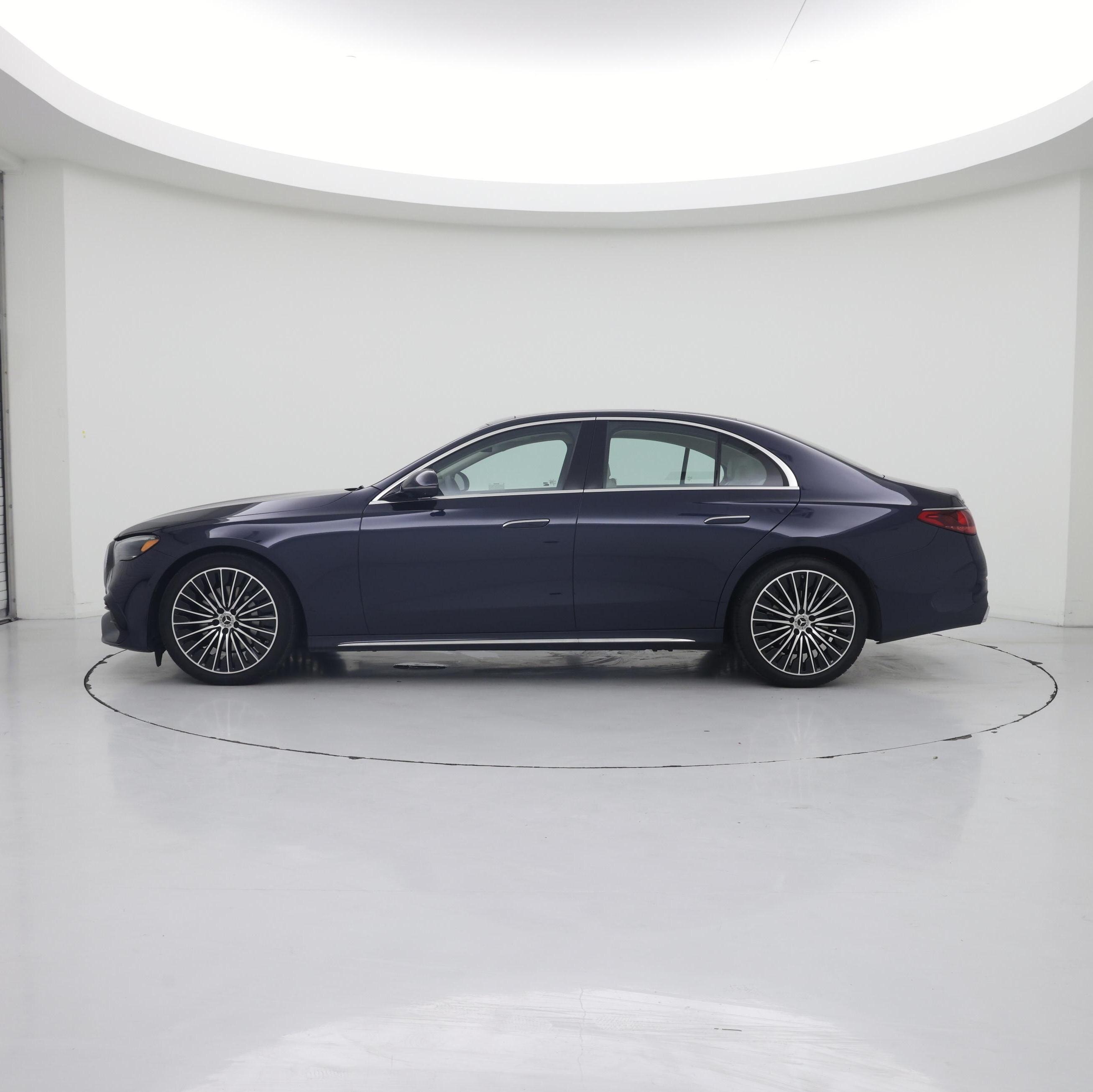 Thumbnail: 2026 Mercedes-Benz E-Class - 3