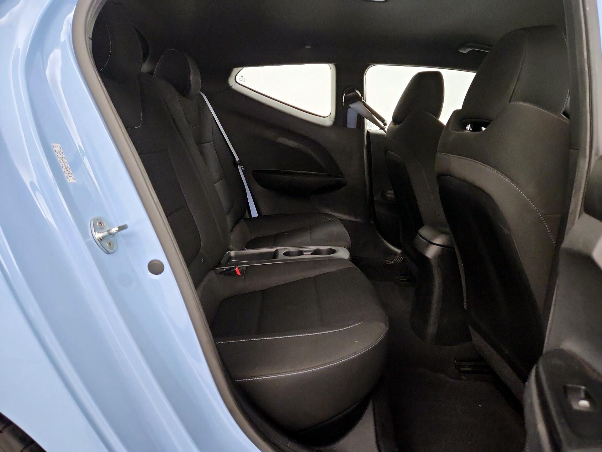 Thumbnail: 2019 Hyundai Veloster - 19