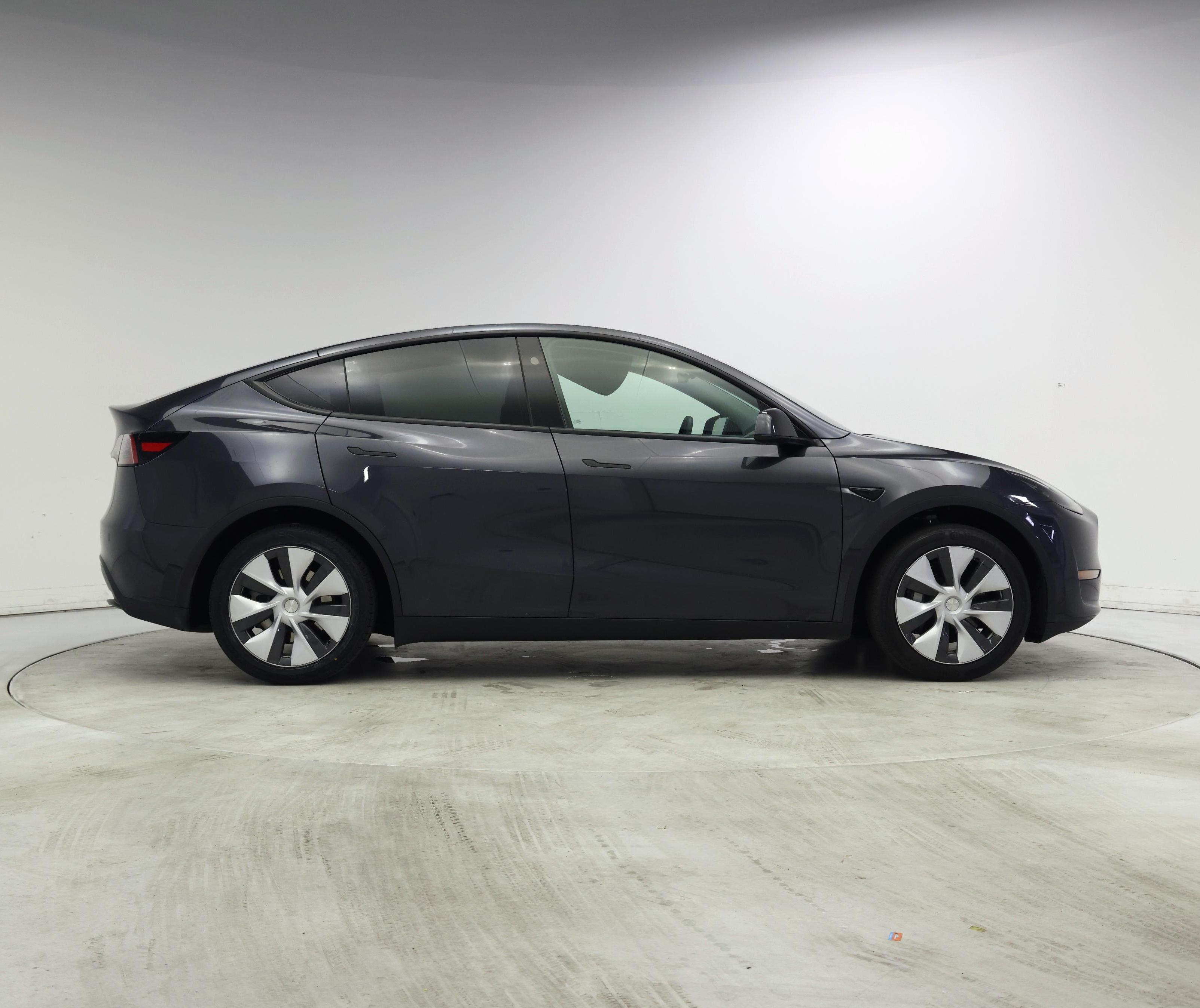 Thumbnail: 2024 Tesla Model Y - 7