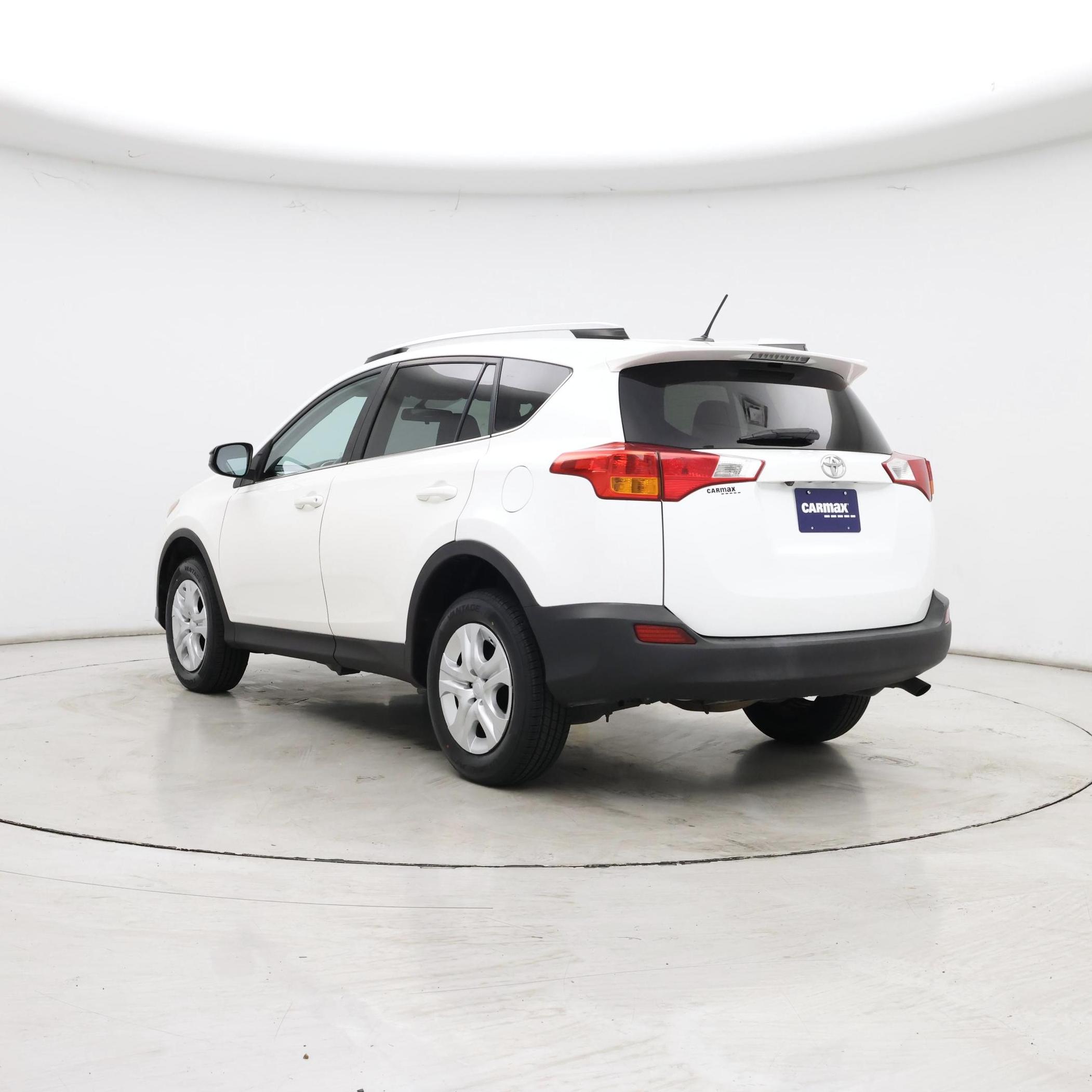 Thumbnail: 2014 Toyota RAV4 - 2