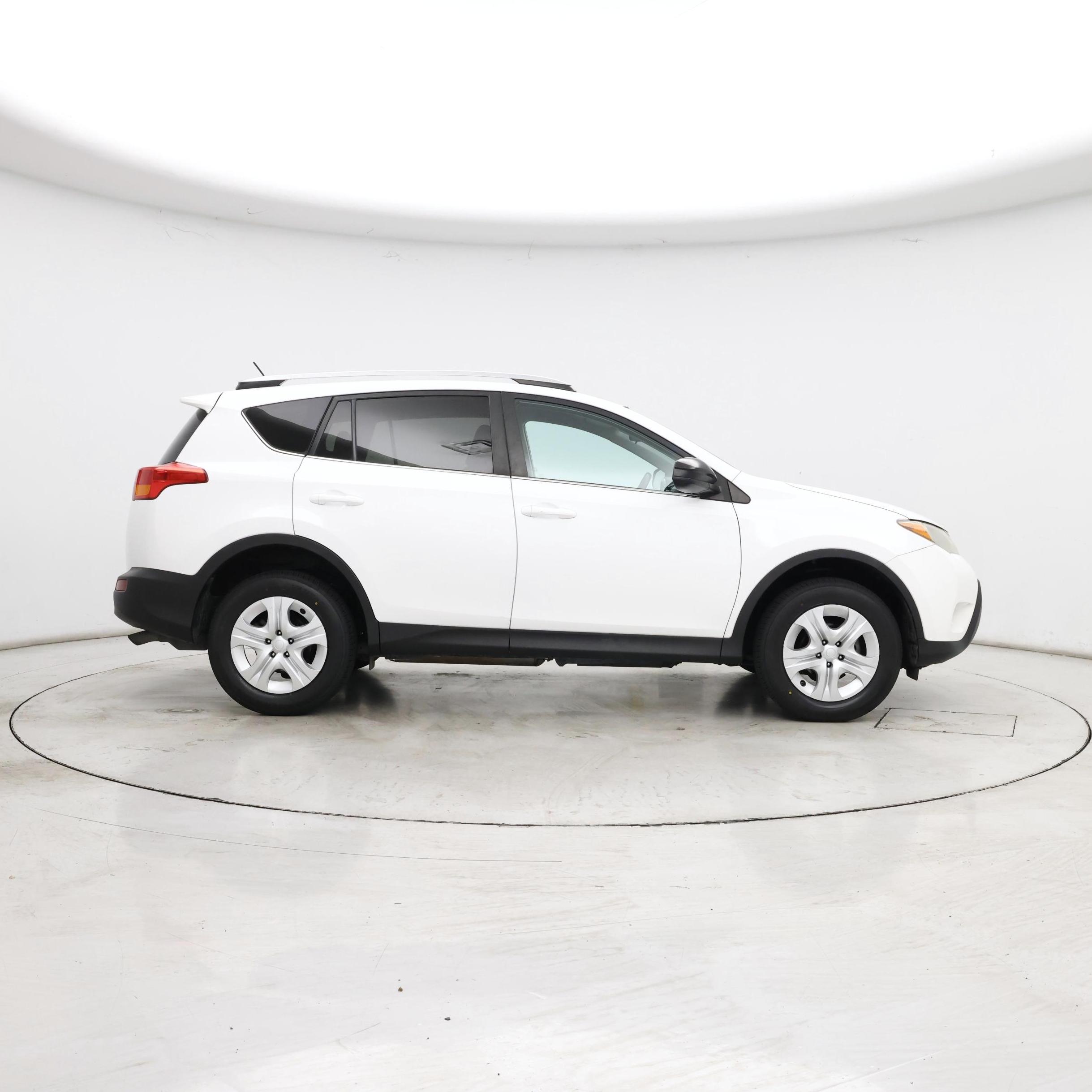 Thumbnail: 2014 Toyota RAV4 - 7