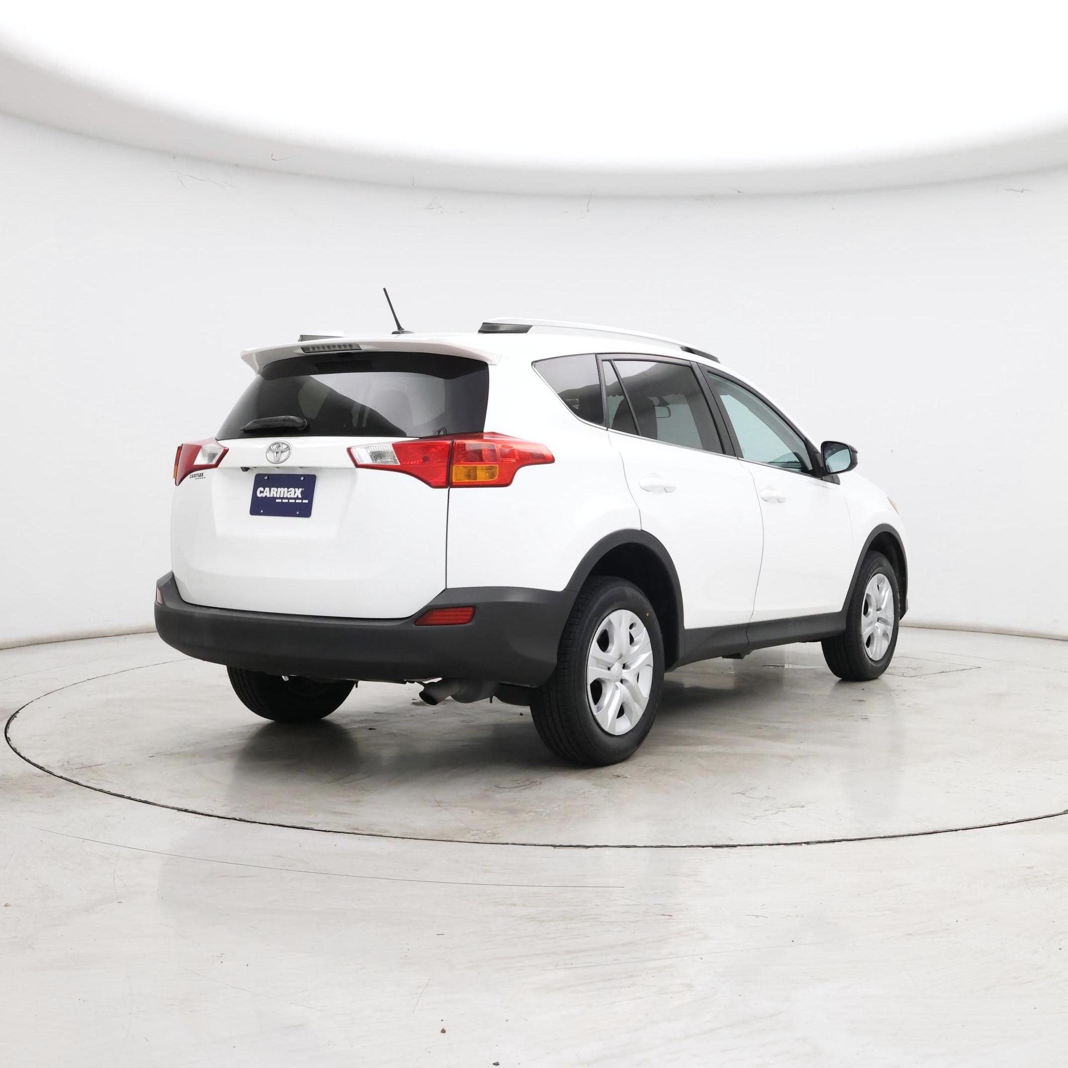Thumbnail: 2014 Toyota RAV4 - 8