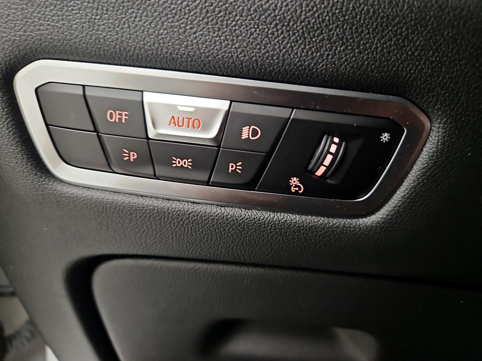 2023 BMW X5 45e - Photo 14