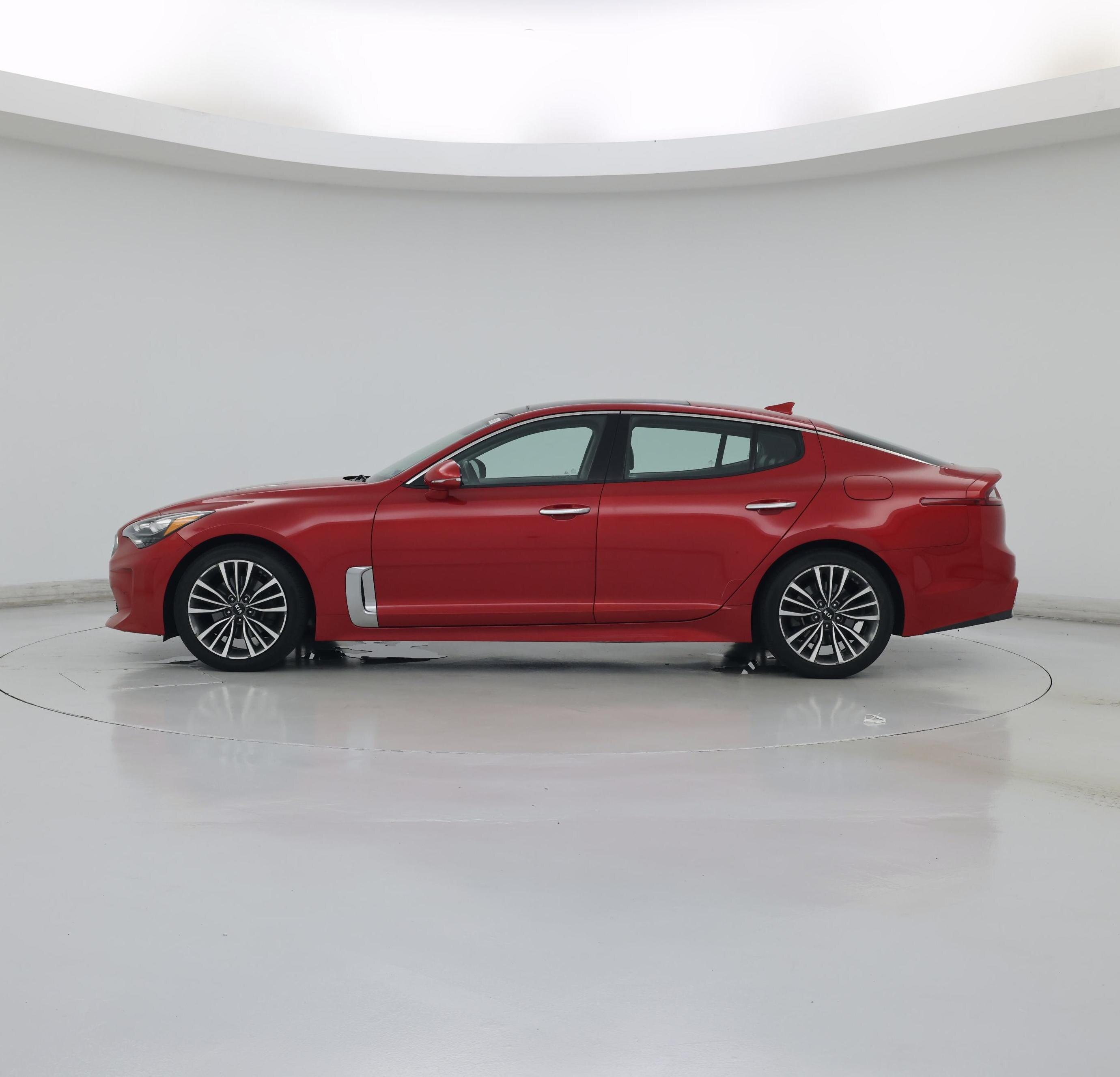 Thumbnail: 2019 Kia Stinger - 3