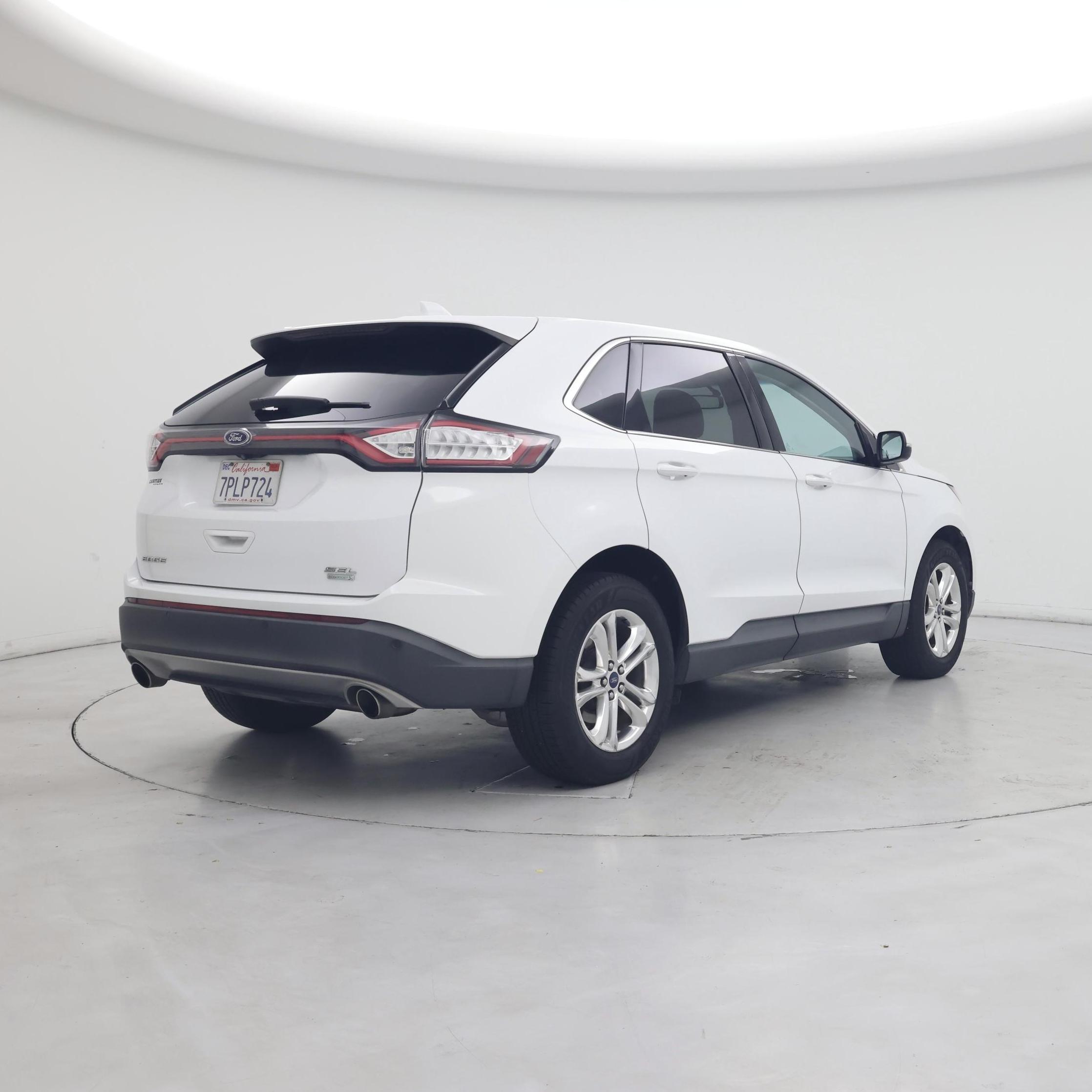 Thumbnail: 2015 Ford Edge - 8