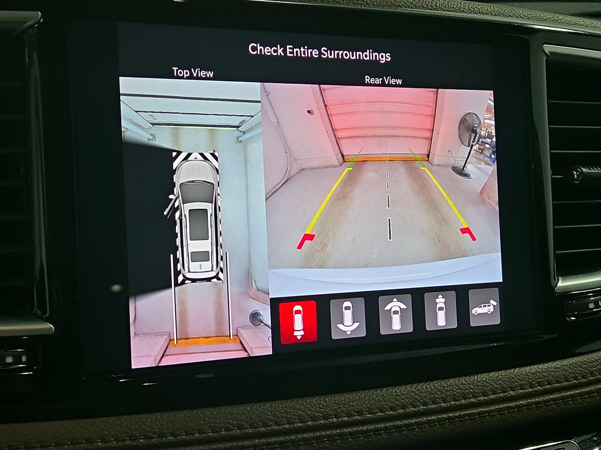 Thumbnail: 2021 Chrysler Pacifica - 15