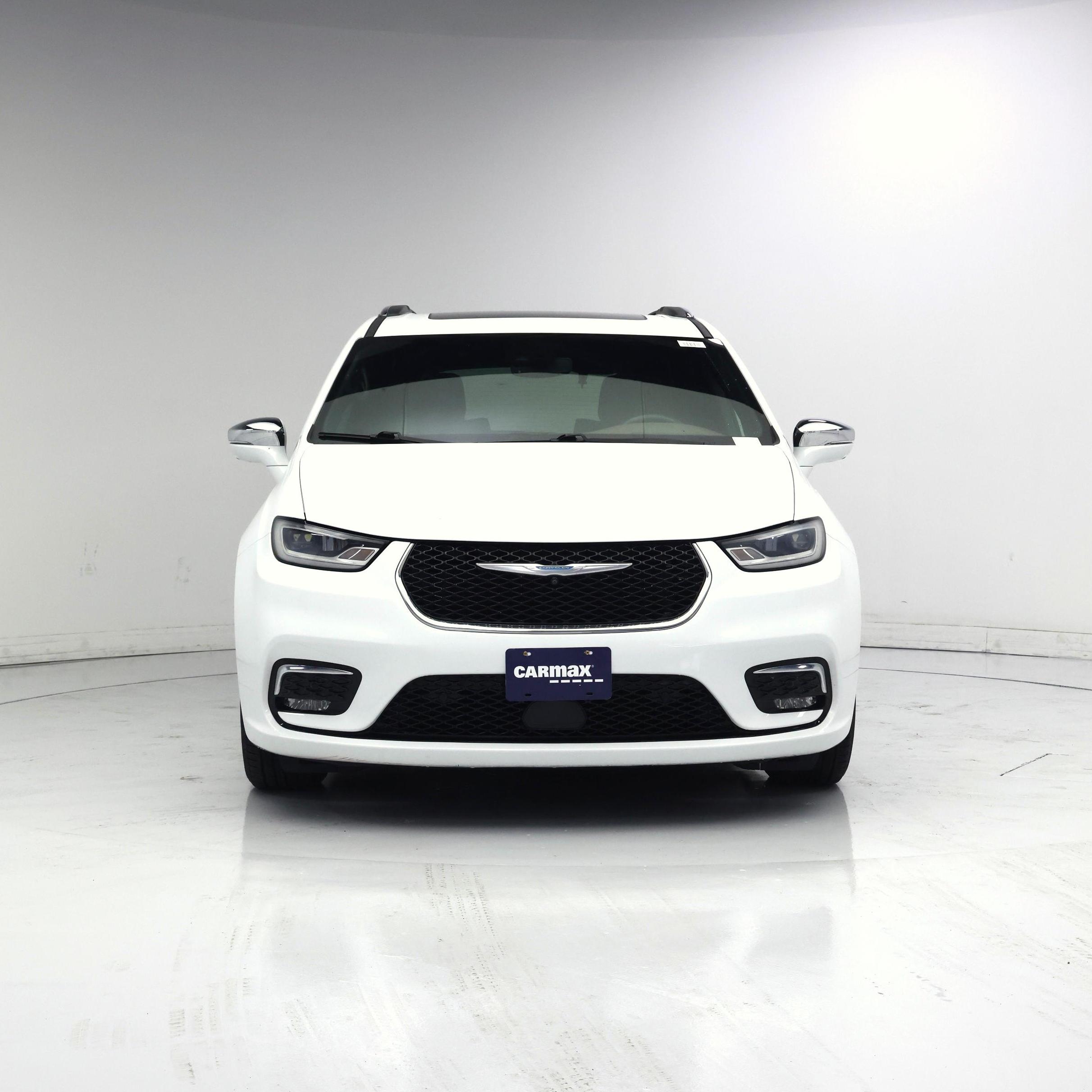 Thumbnail: 2021 Chrysler Pacifica - 5
