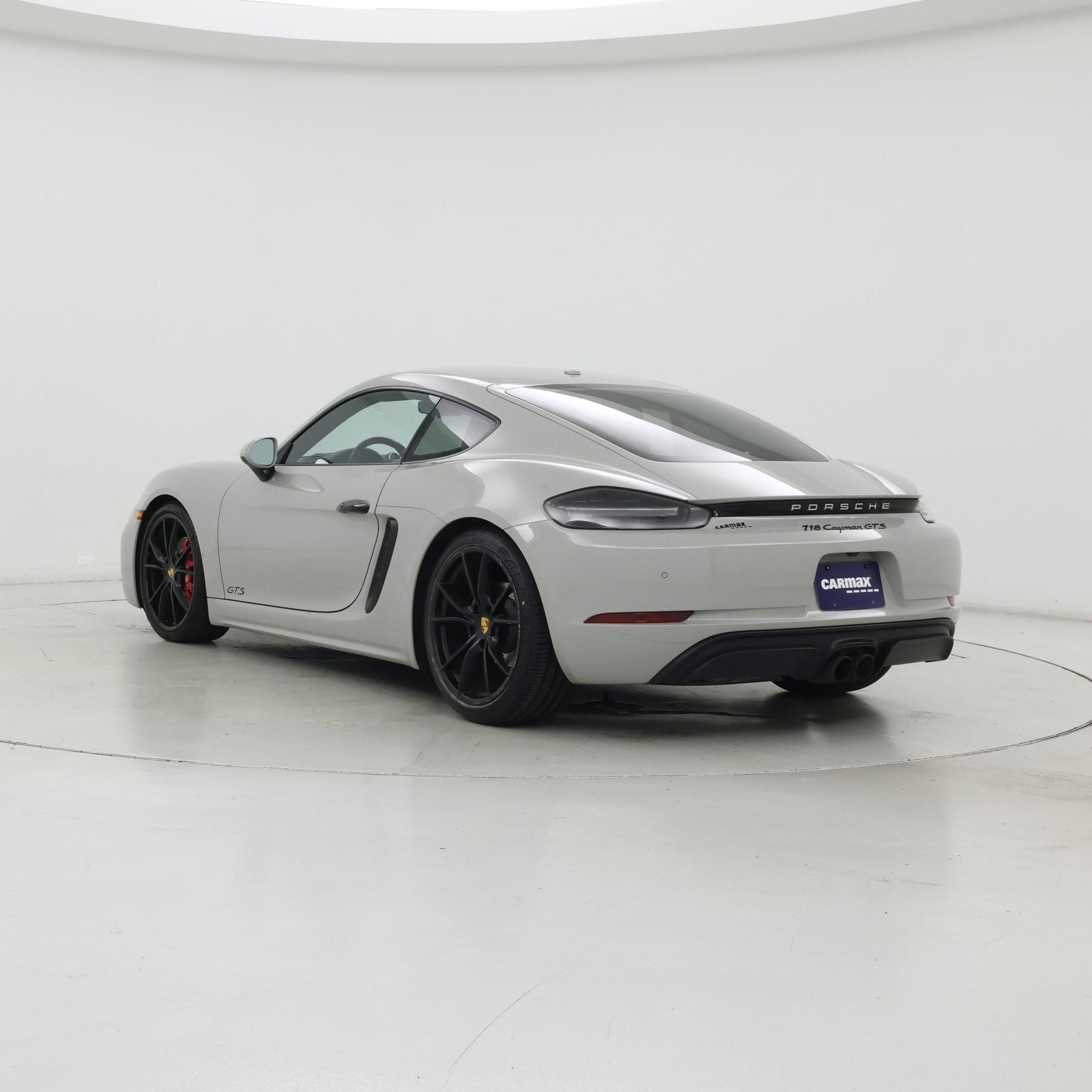 Thumbnail: 2018 Porsche 718 Cayman - 2