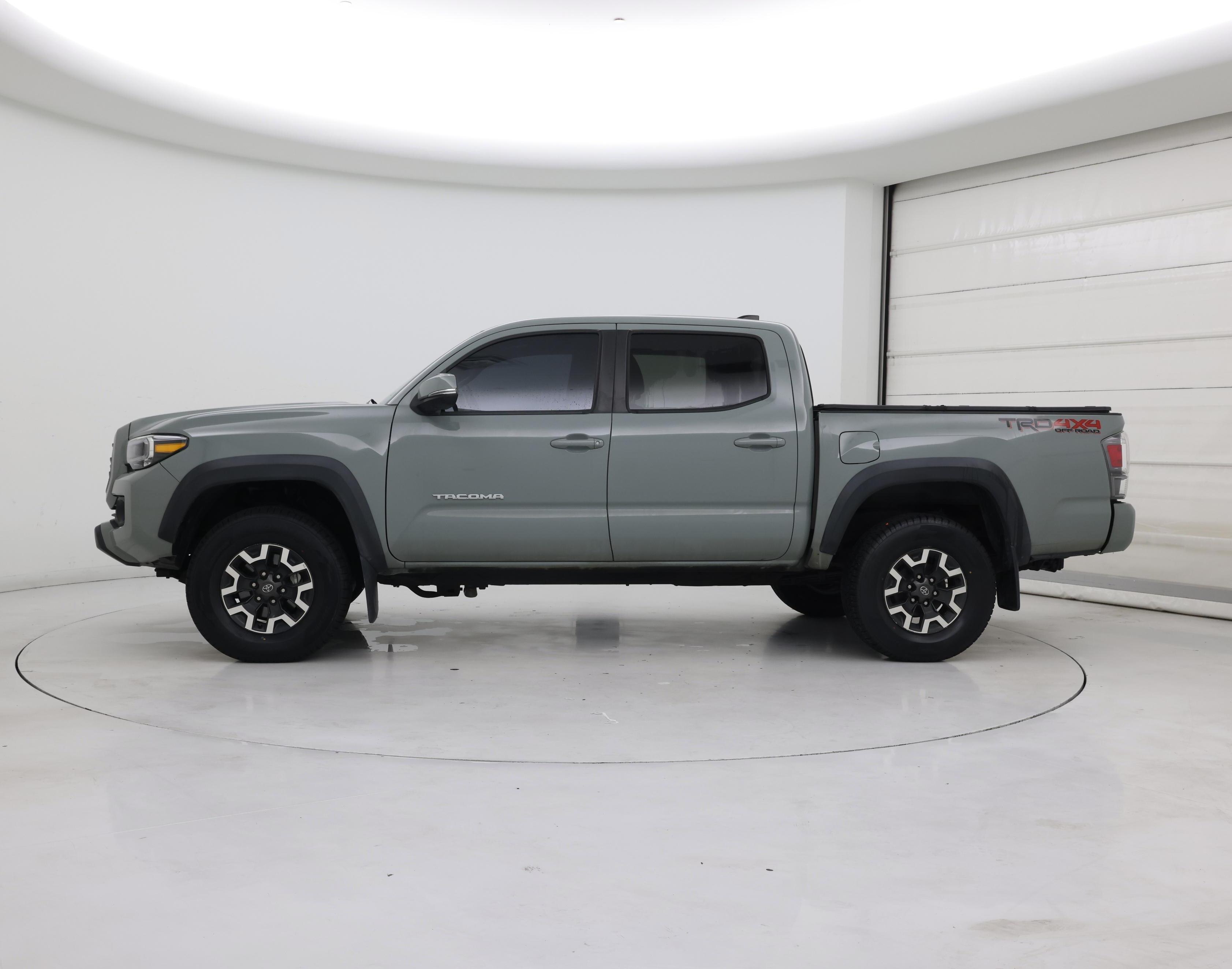 Thumbnail: 2023 Toyota Tacoma - 3