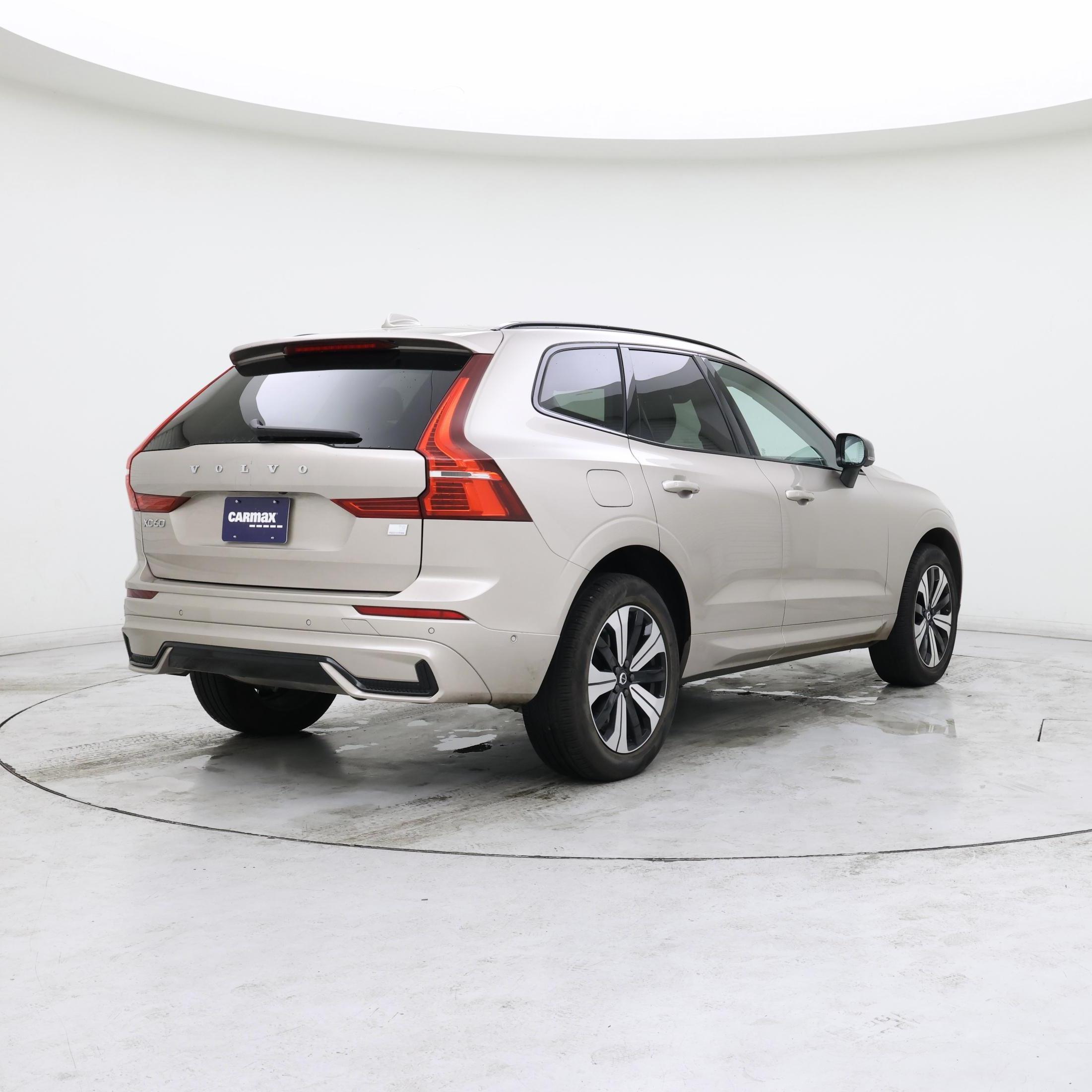 Thumbnail: 2024 Volvo XC60 - 8