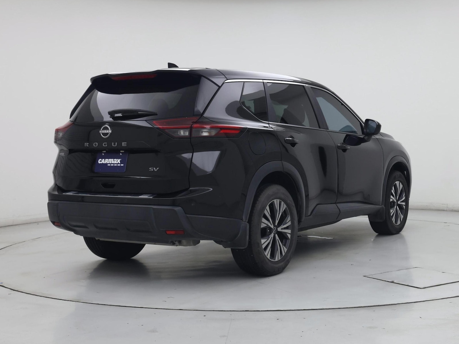 2024 Nissan Rogue SV - Photo 9