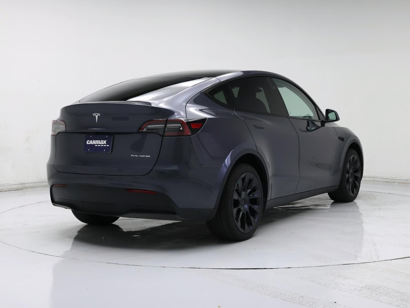 2023 Tesla Model Y Long Range - Photo 9