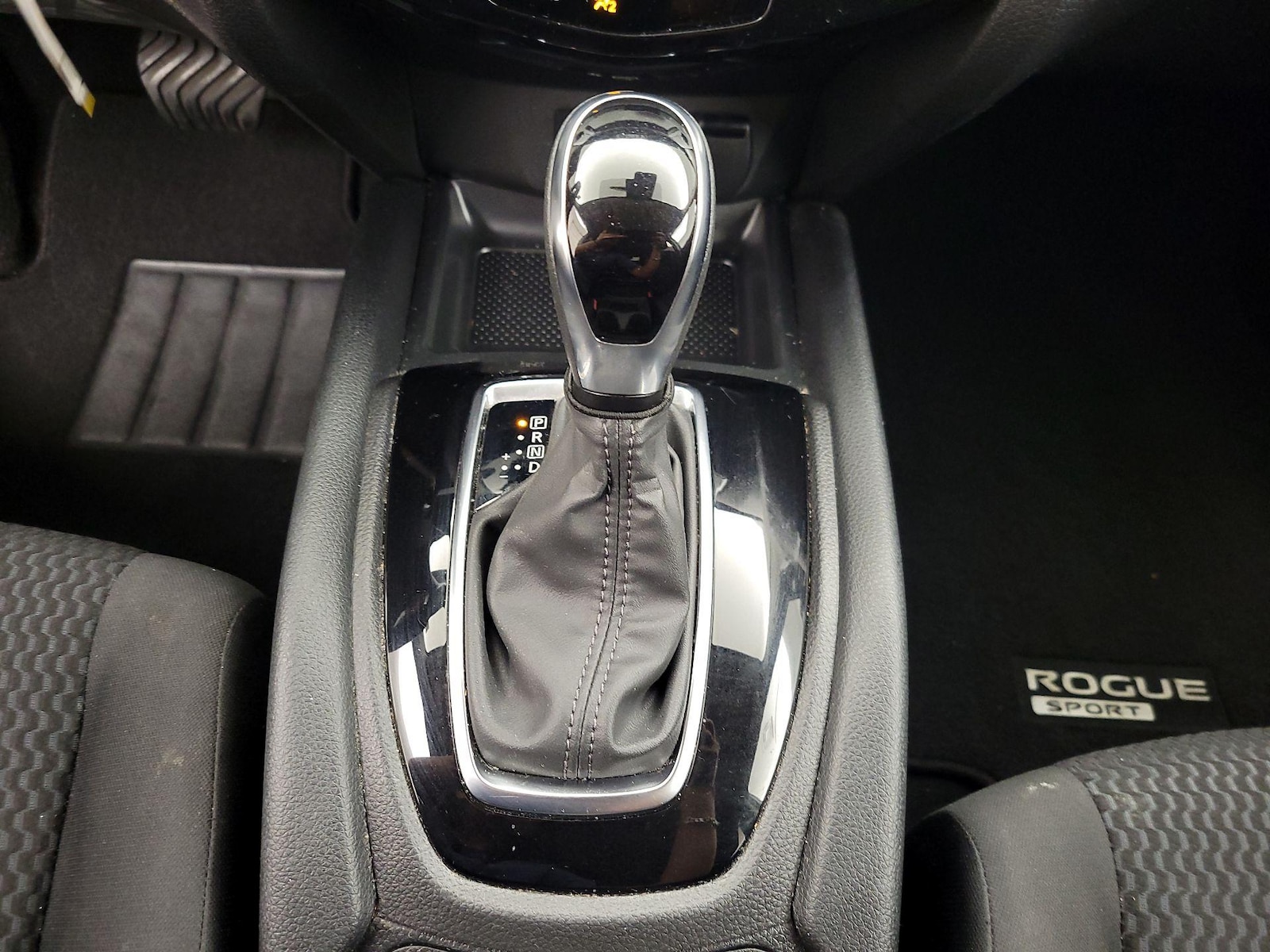 2020 Nissan Rogue Sport S - Photo 18