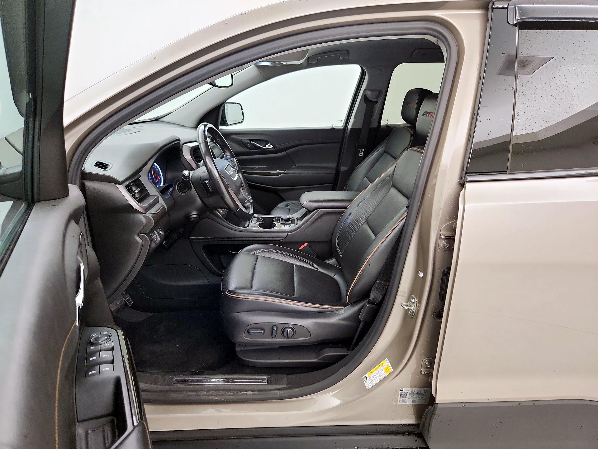 Thumbnail: 2022 GMC Acadia - 11