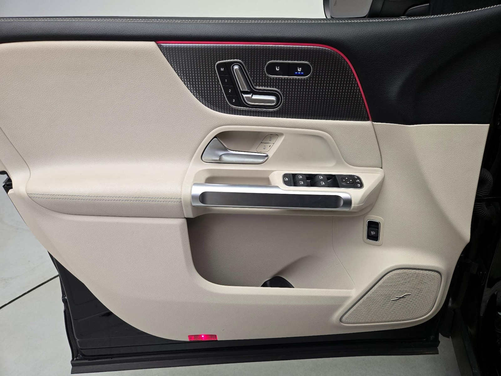 2021 Mercedes-Benz GLB Base - Photo 13