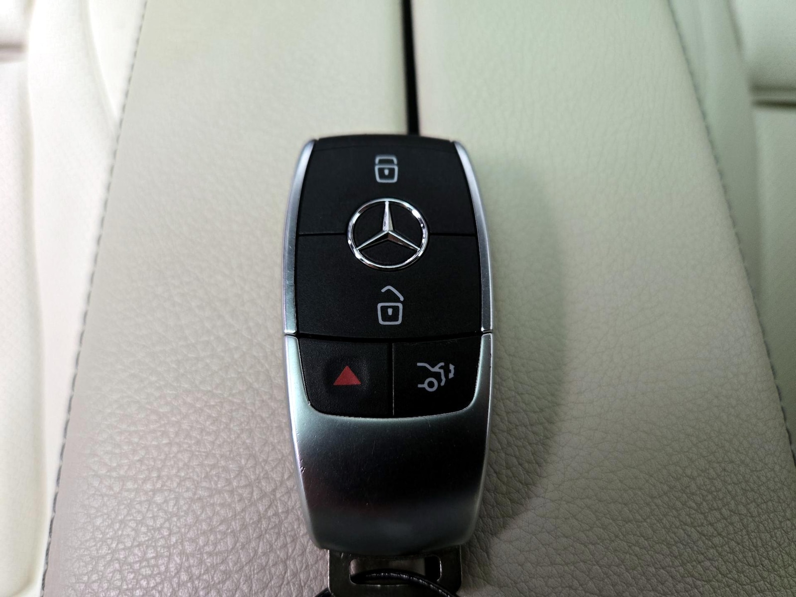 2021 Mercedes-Benz GLB Base - Photo 24
