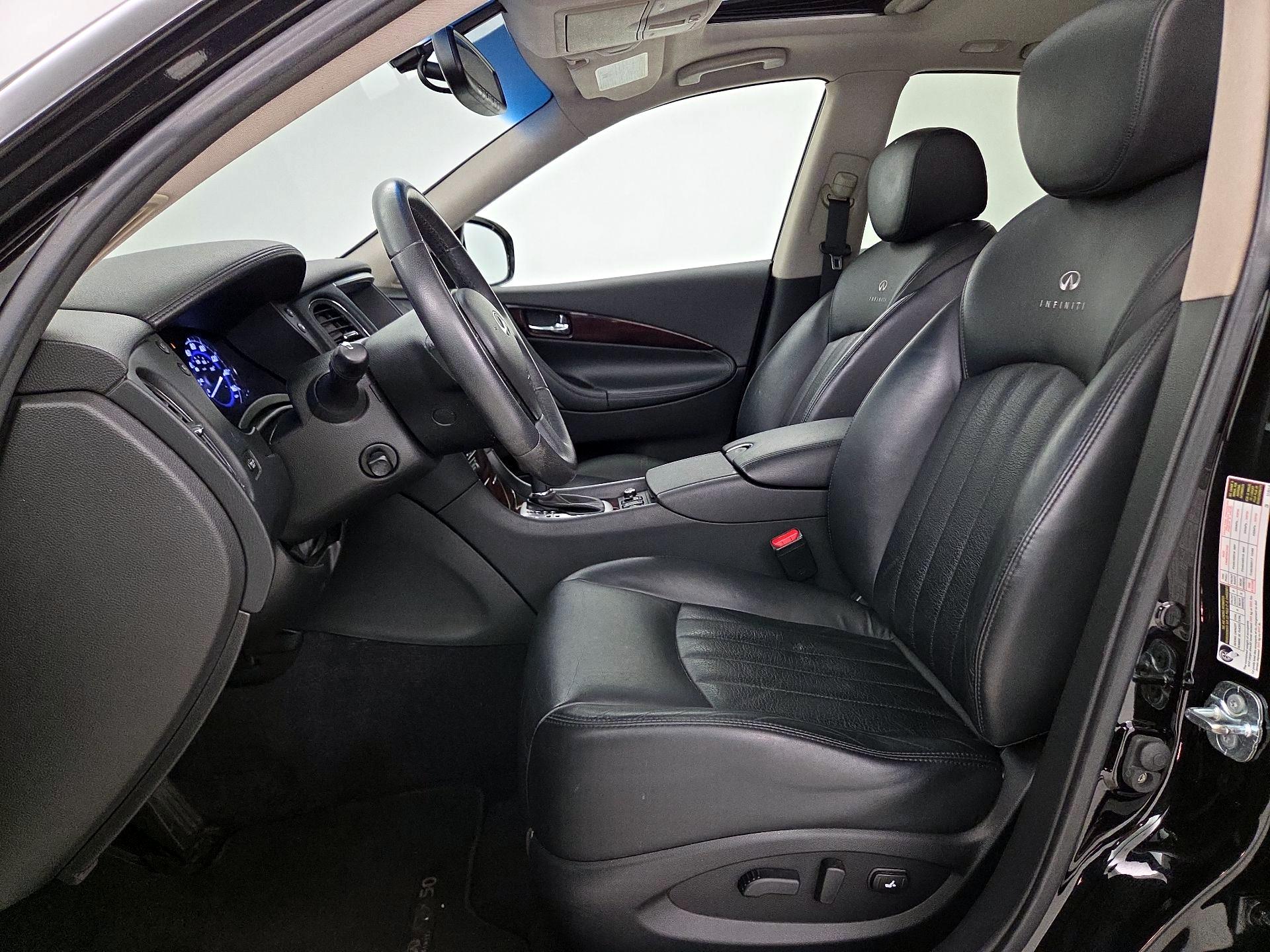 Thumbnail: 2014 INFINITI QX50 - 11