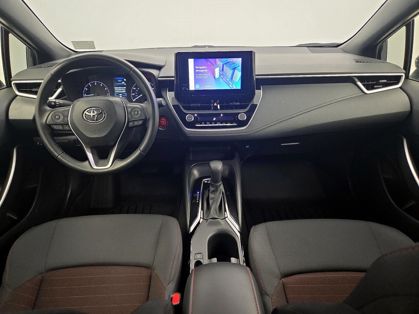 2023 Toyota Corolla SE - Photo 10