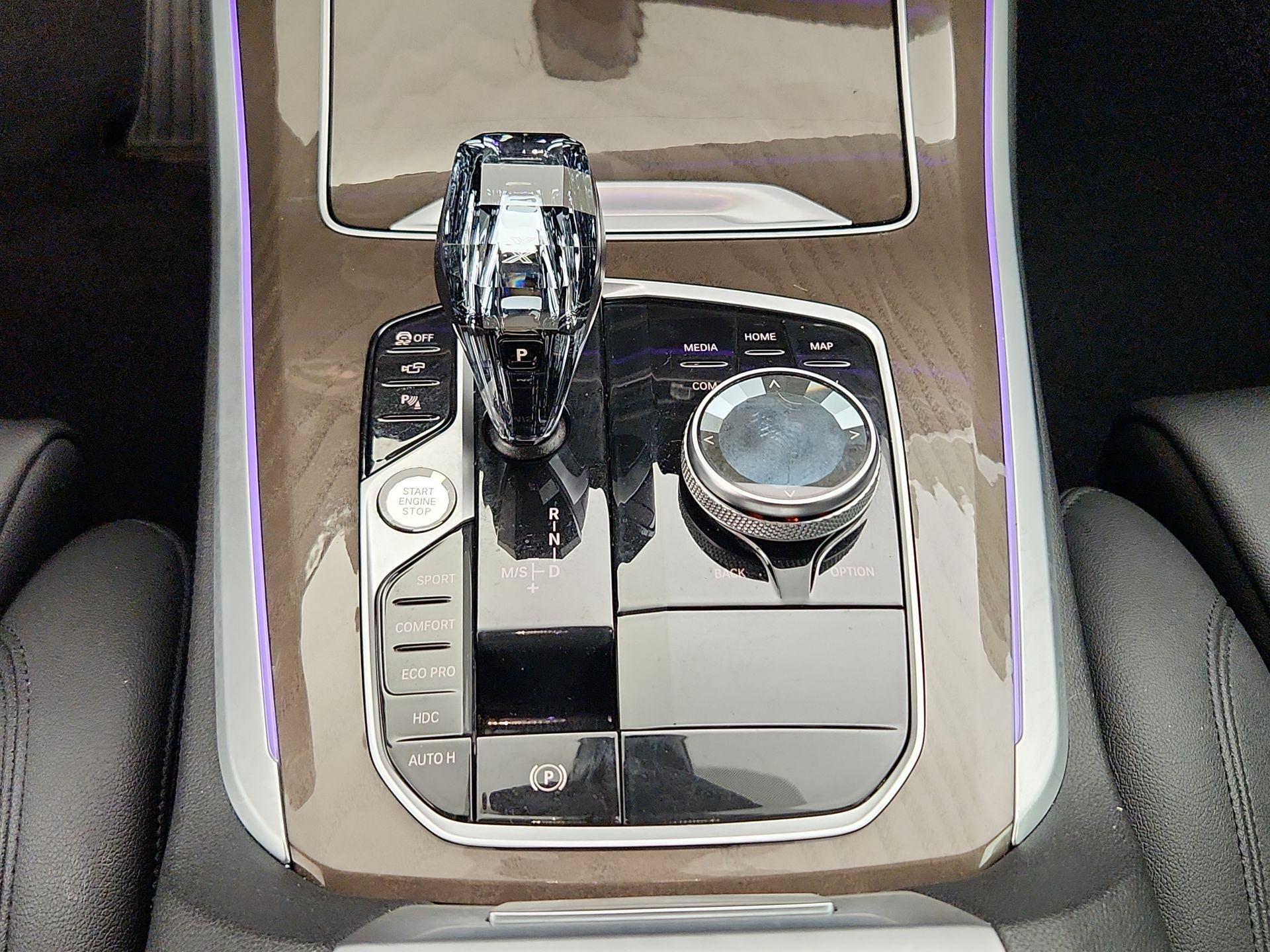 Thumbnail: 2022 BMW X5 - 18