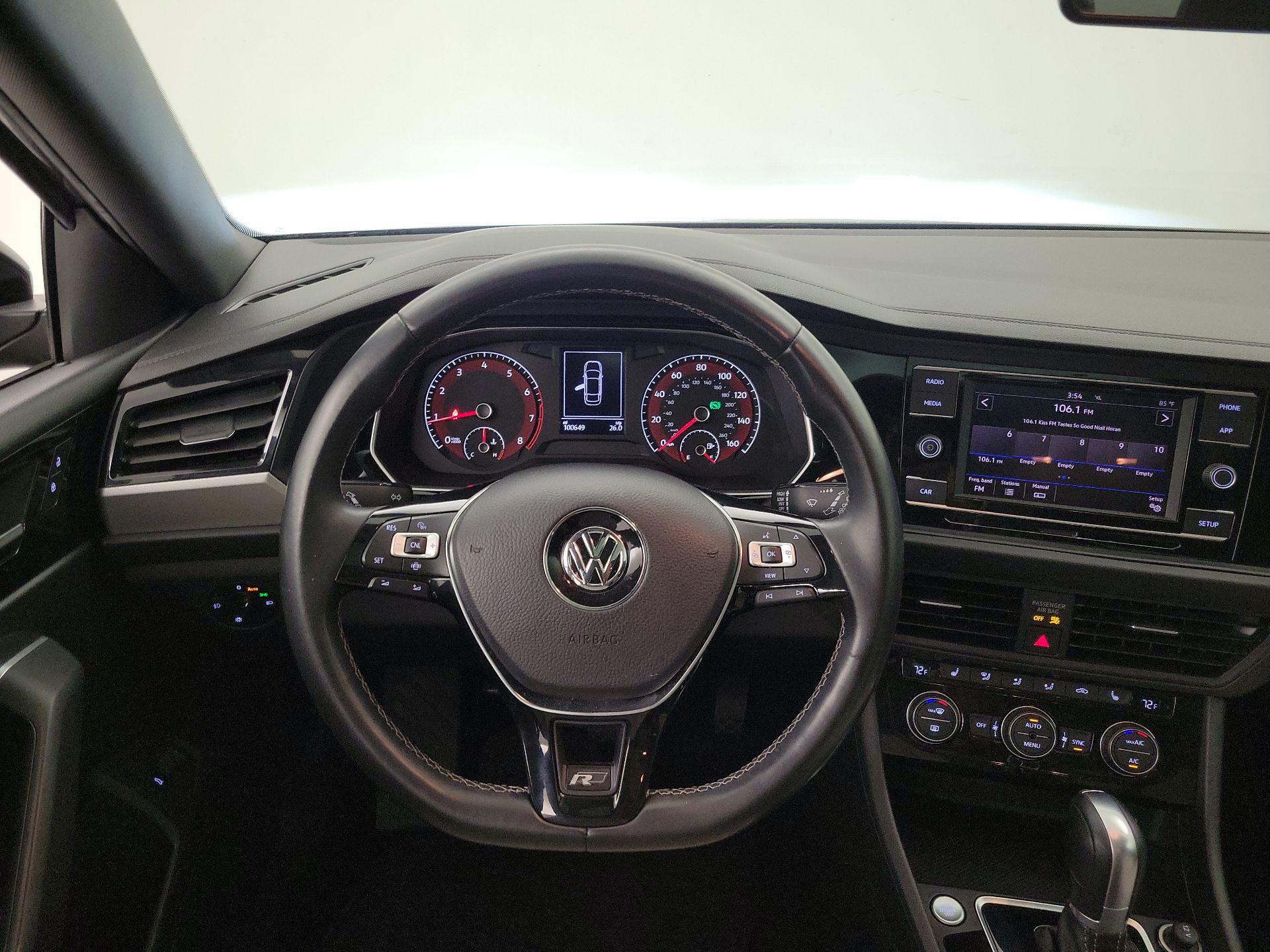 Thumbnail: 2019 Volkswagen Jetta - 10