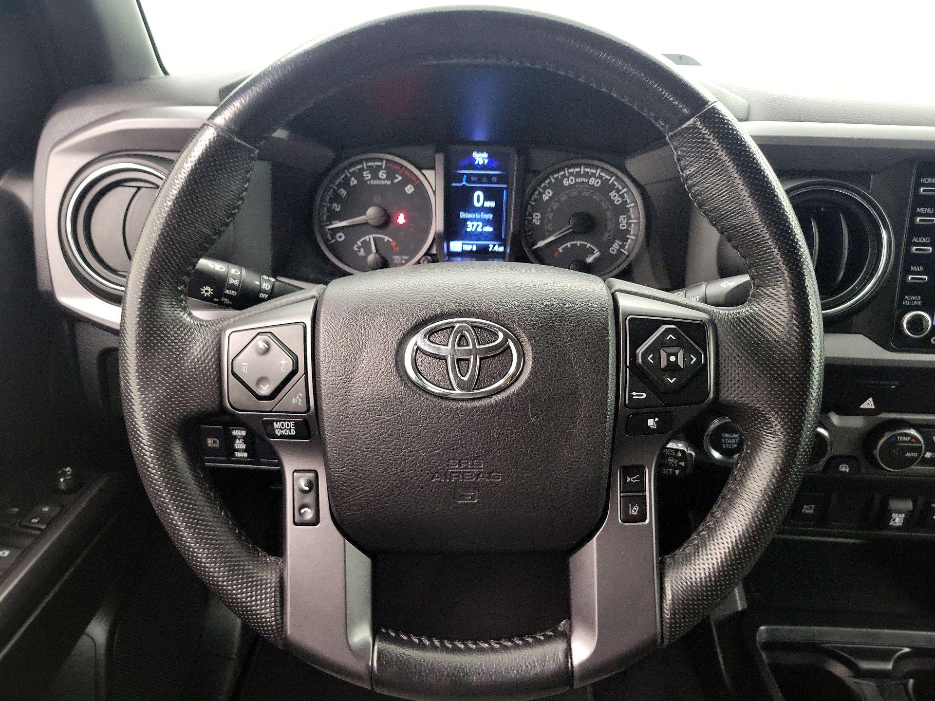 Thumbnail: 2022 Toyota Tacoma - 10