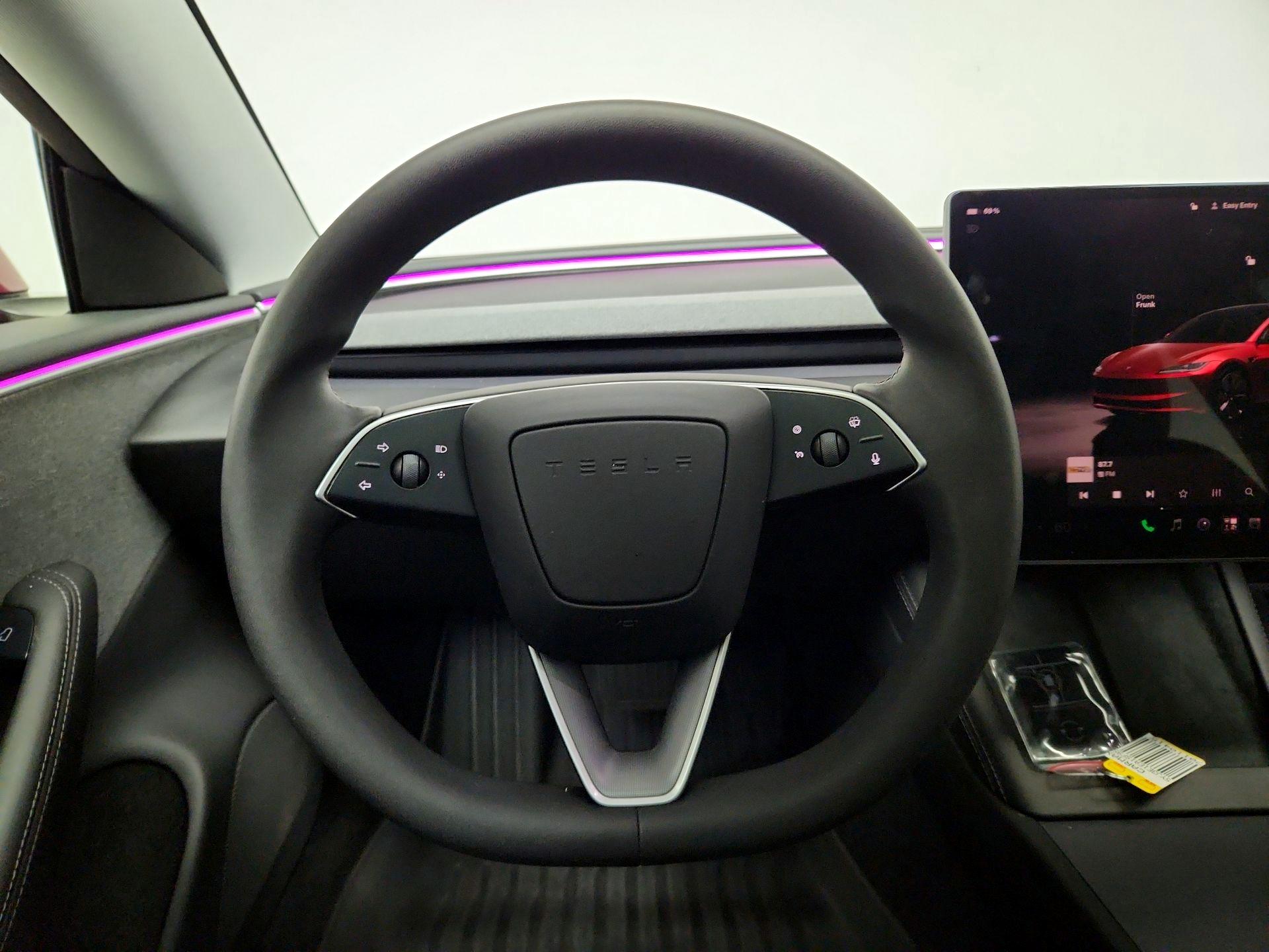 Thumbnail: 2025 Tesla Model 3 - 10
