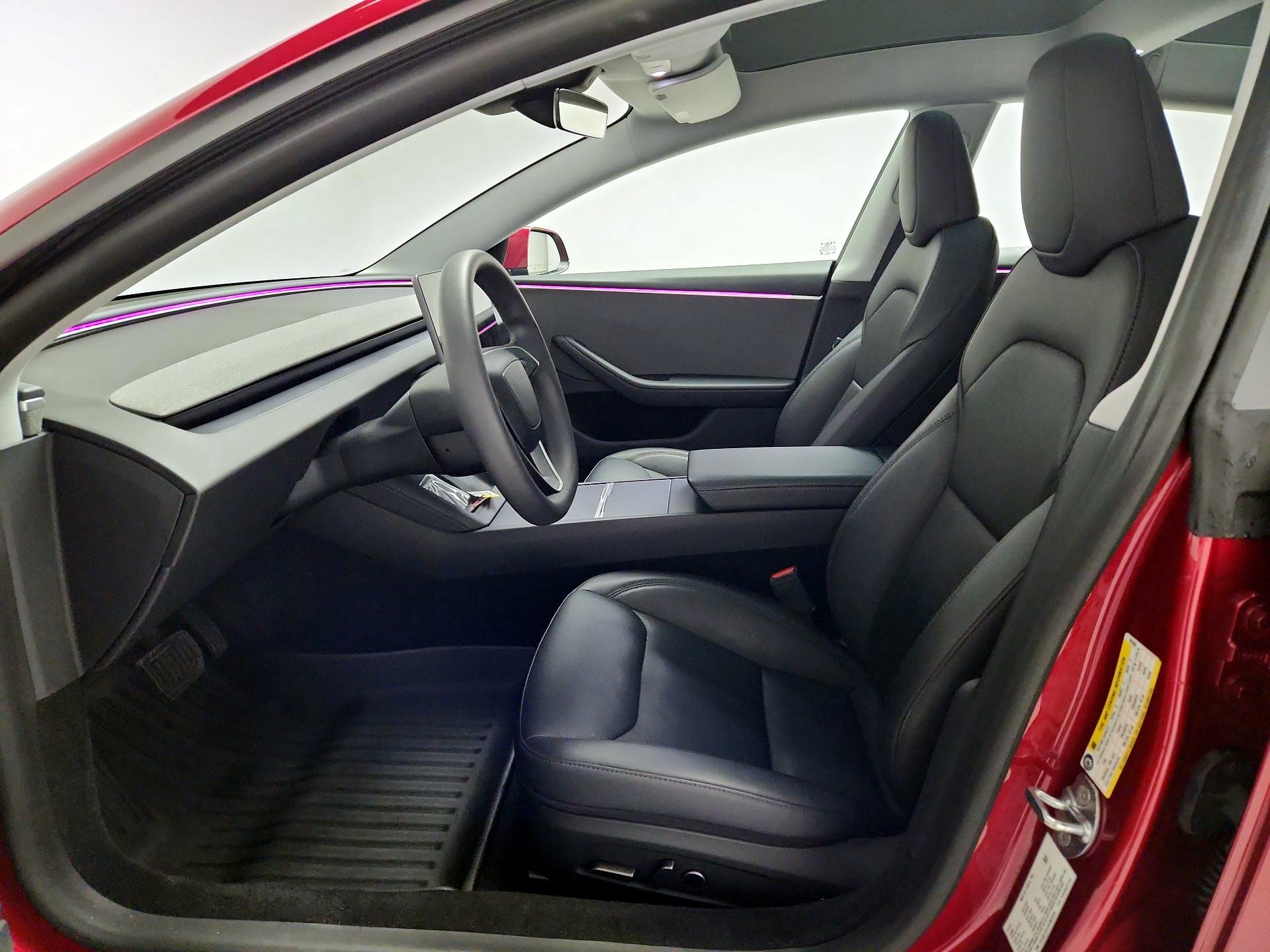 Thumbnail: 2025 Tesla Model 3 - 11