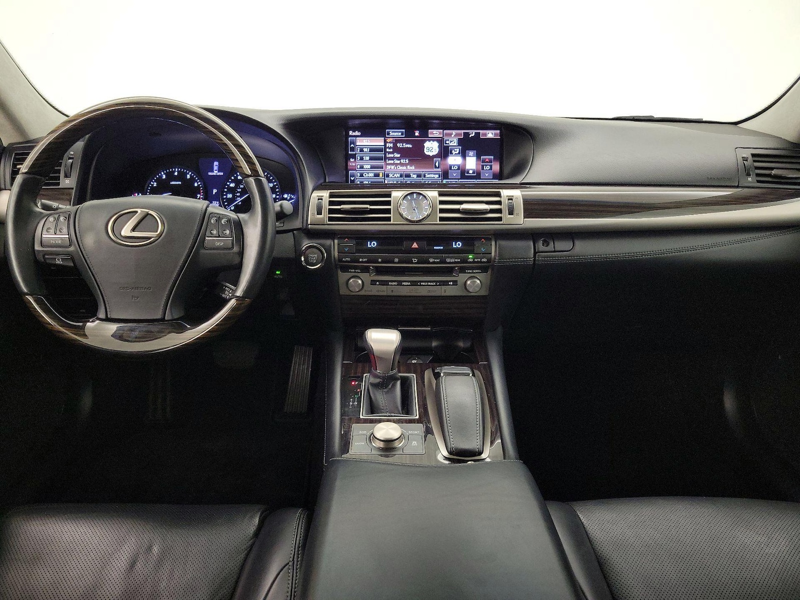 2015 Lexus LS L - Photo 10