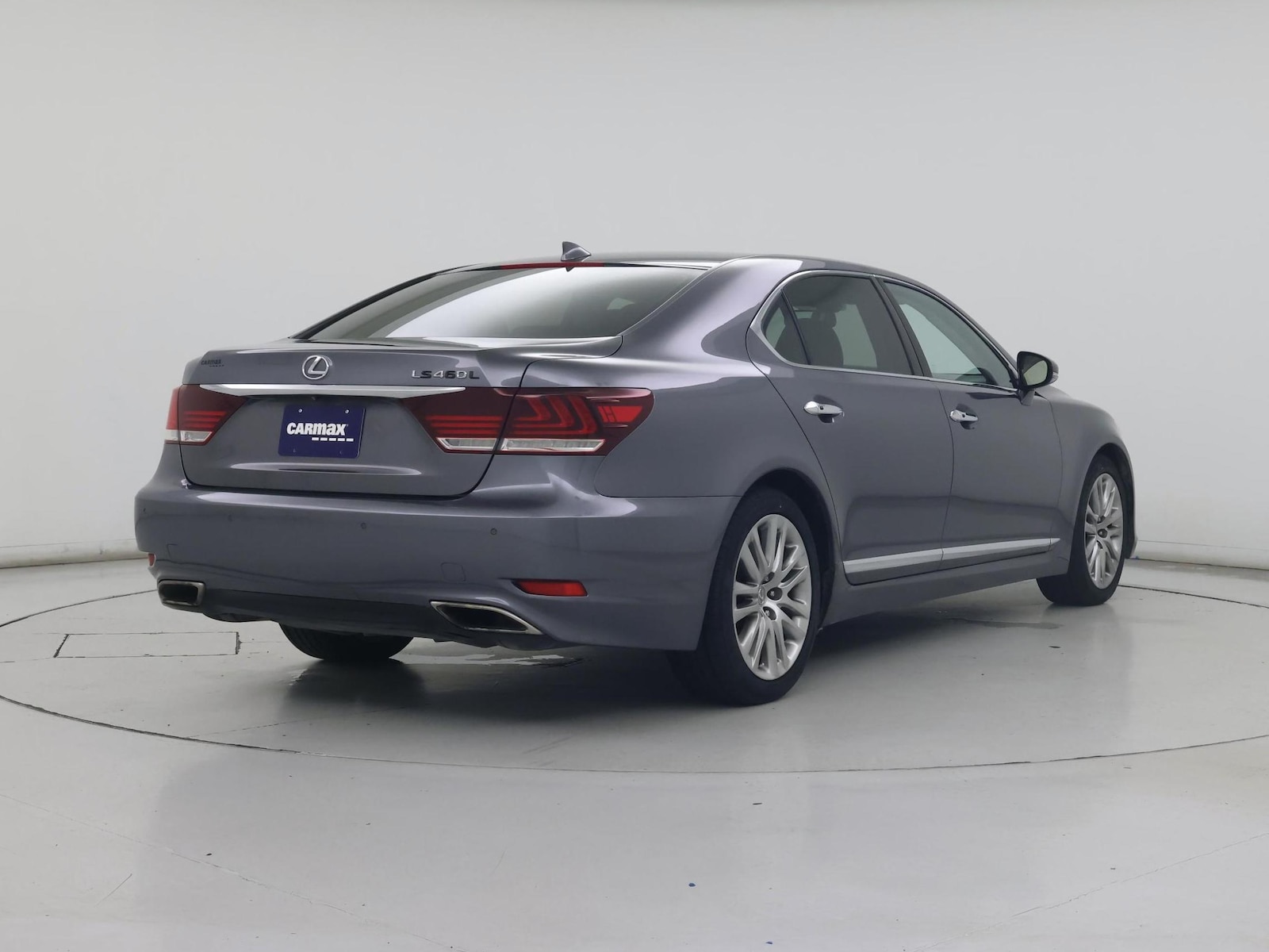 2015 Lexus LS L - Photo 9