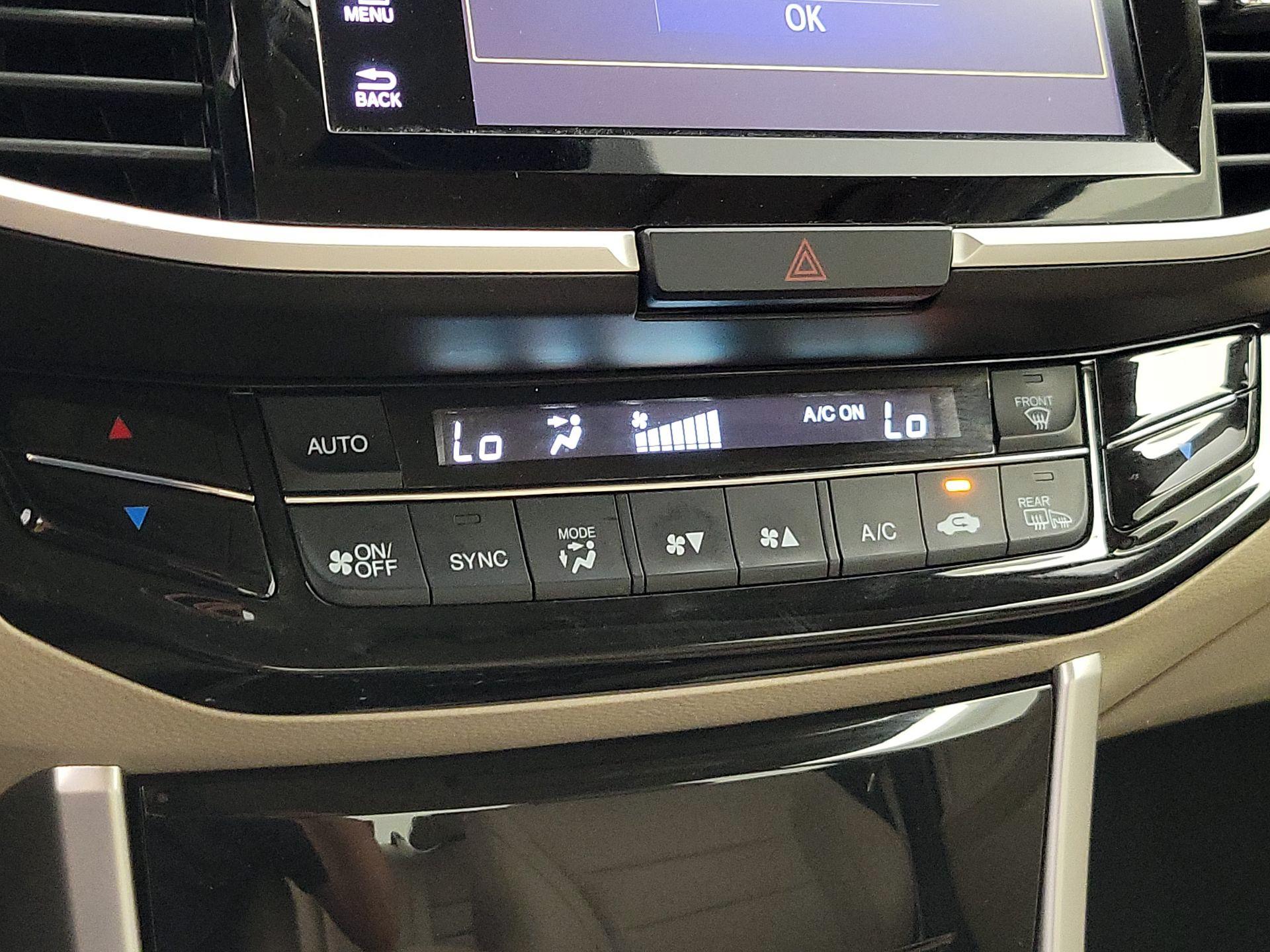 Thumbnail: 2017 Honda Accord - 16