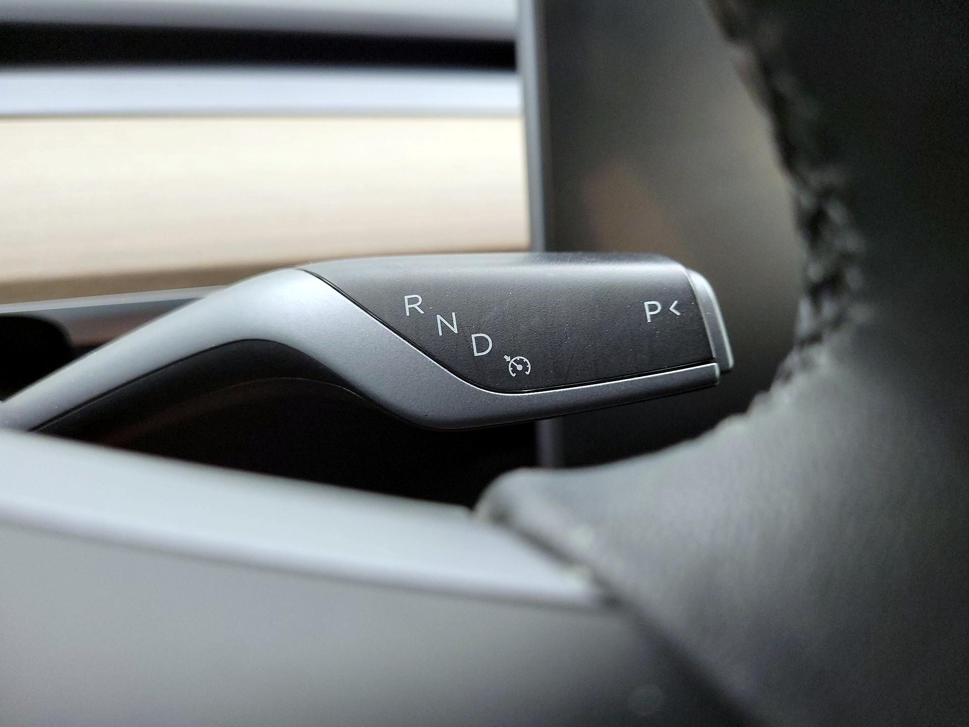 Thumbnail: 2023 Tesla Model 3 - 17