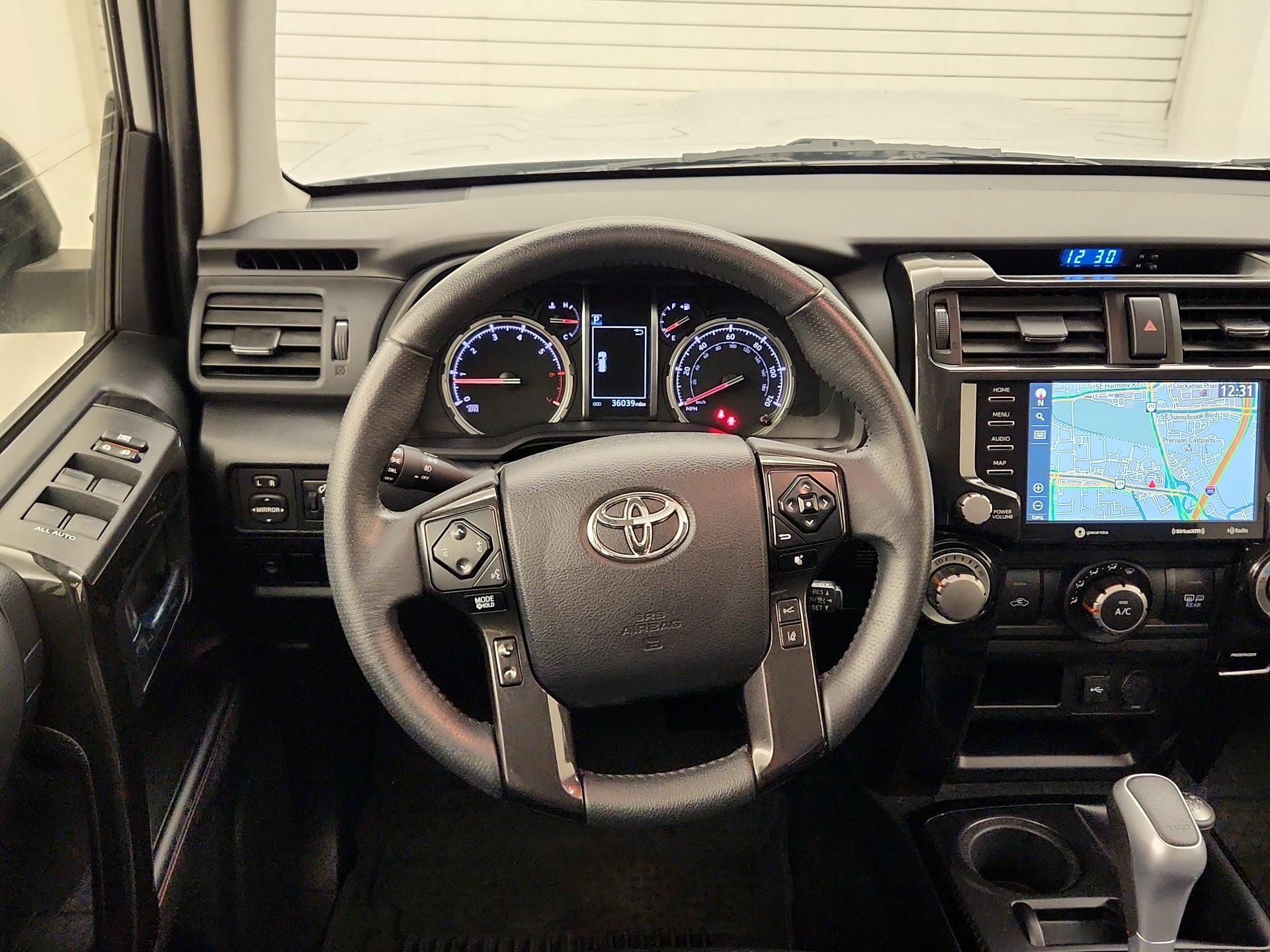 Thumbnail: 2021 Toyota 4Runner - 10