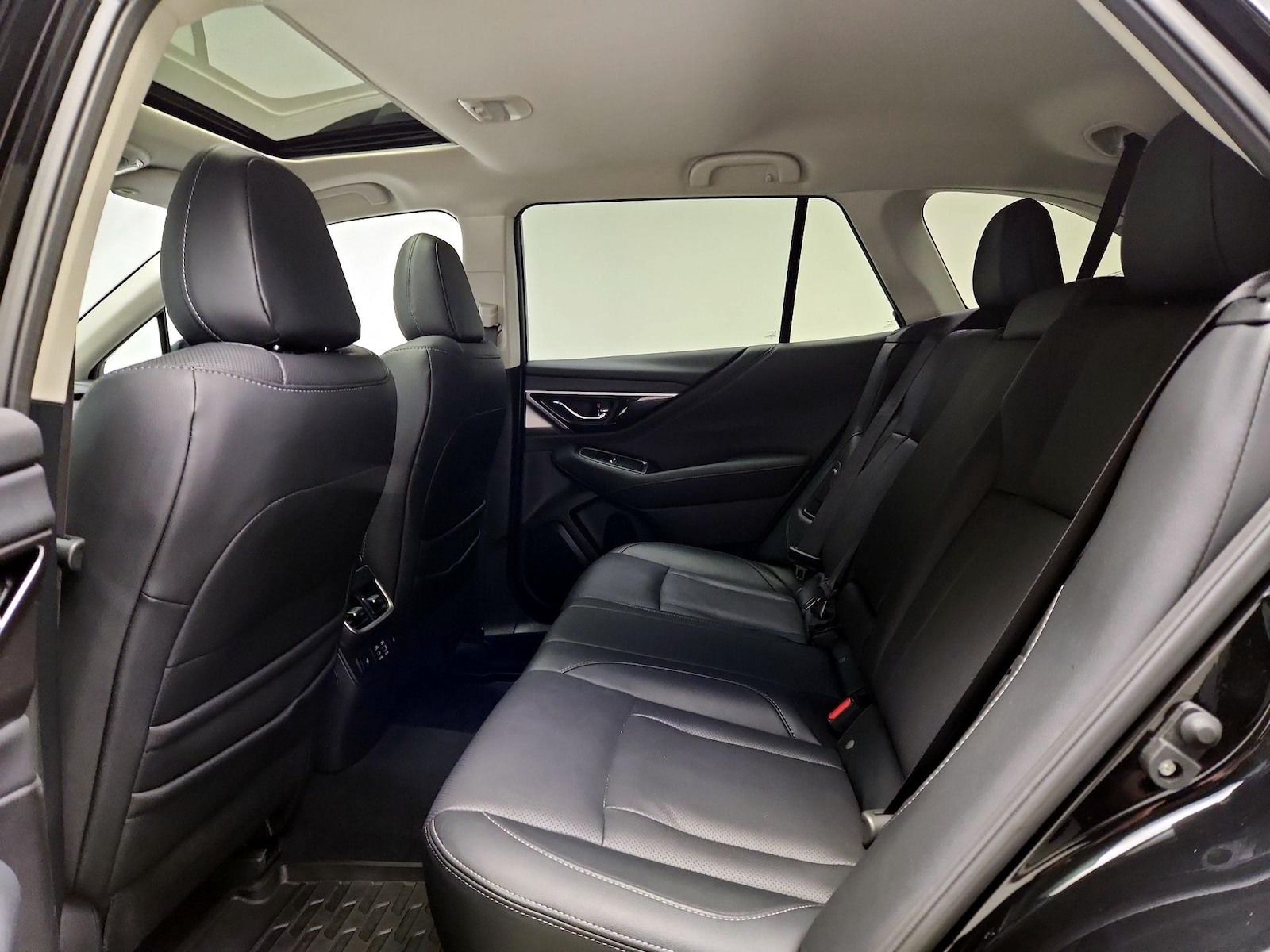 2023 Subaru Outback Limited - Photo 19