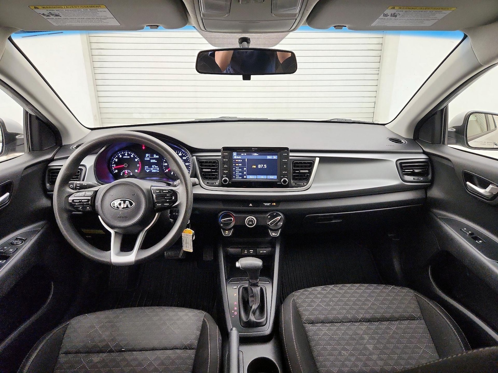 2020 Kia Rio 5-Door S - Photo 10