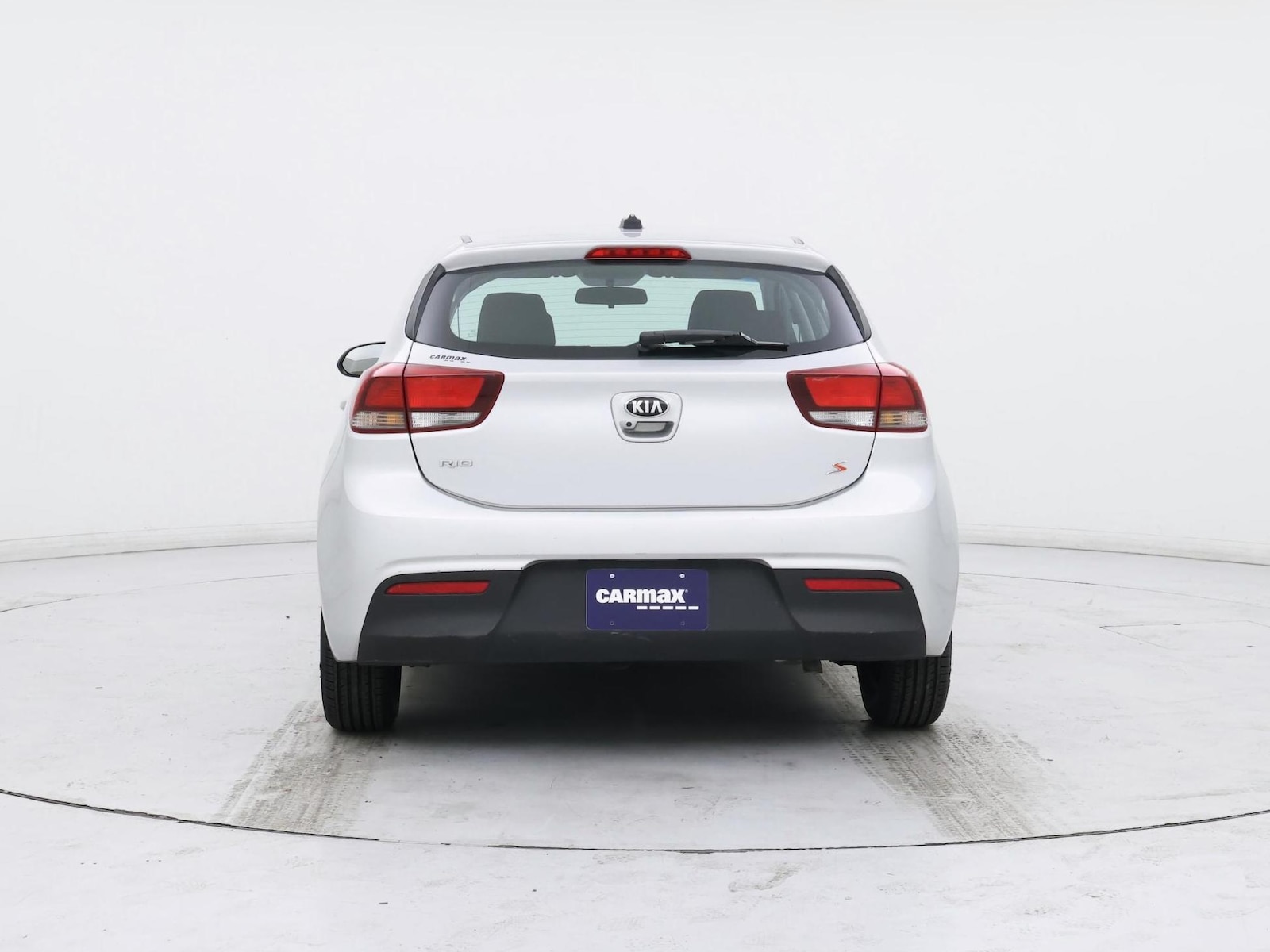 2020 Kia Rio 5-Door S - Photo 7