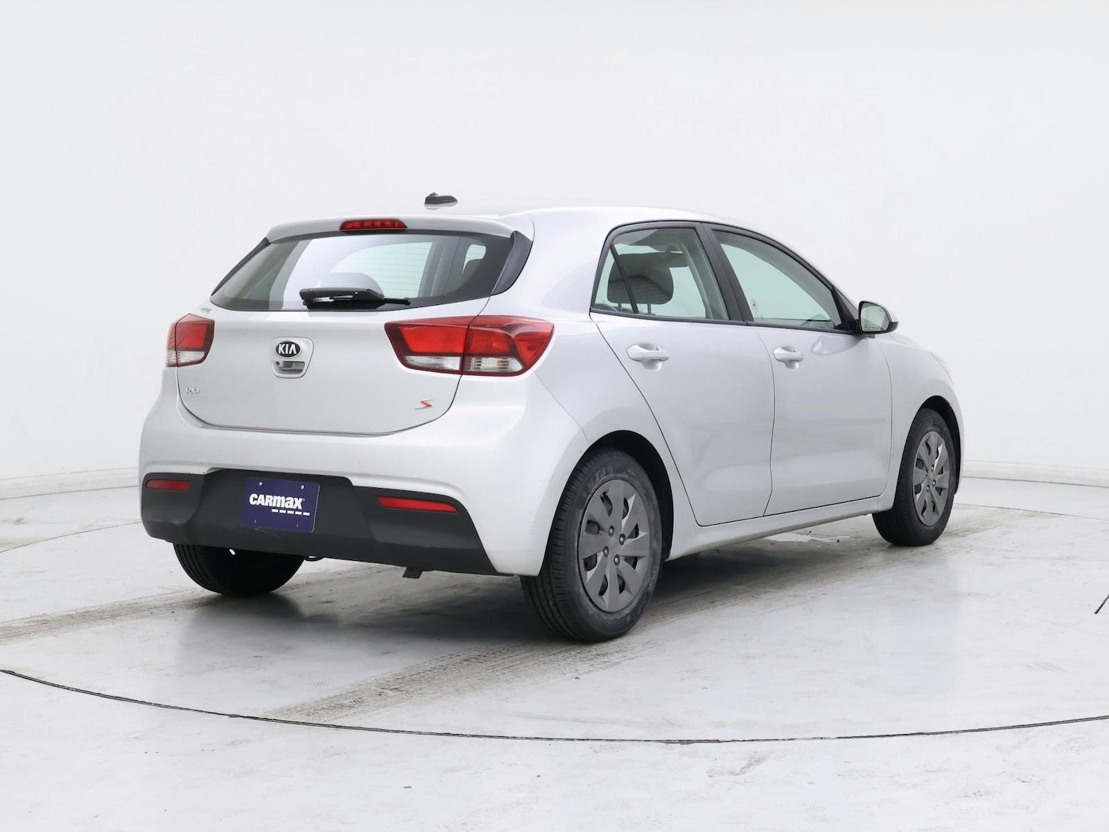 2020 Kia Rio 5-Door S - Photo 9