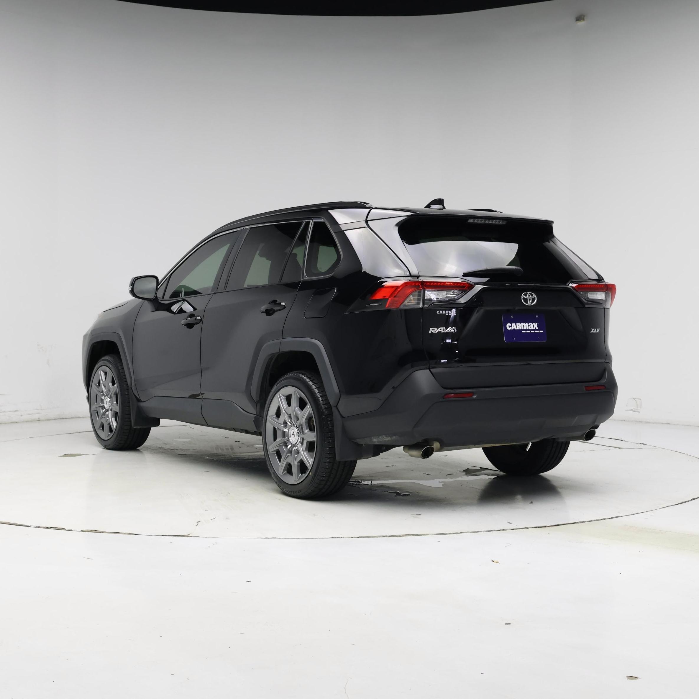 Thumbnail: 2022 Toyota RAV4 - 2