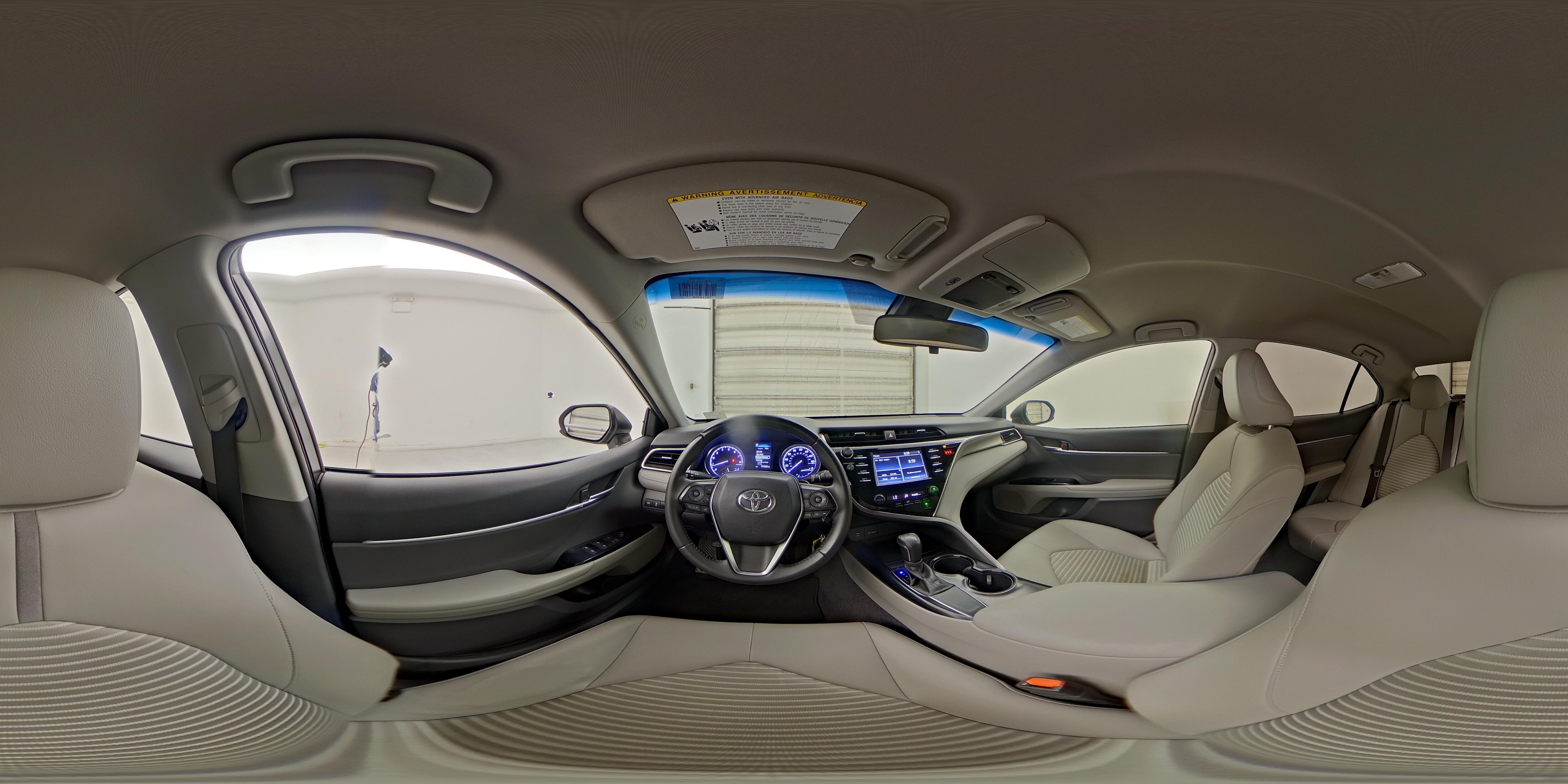 2018 Toyota Camry SE - Photo 27