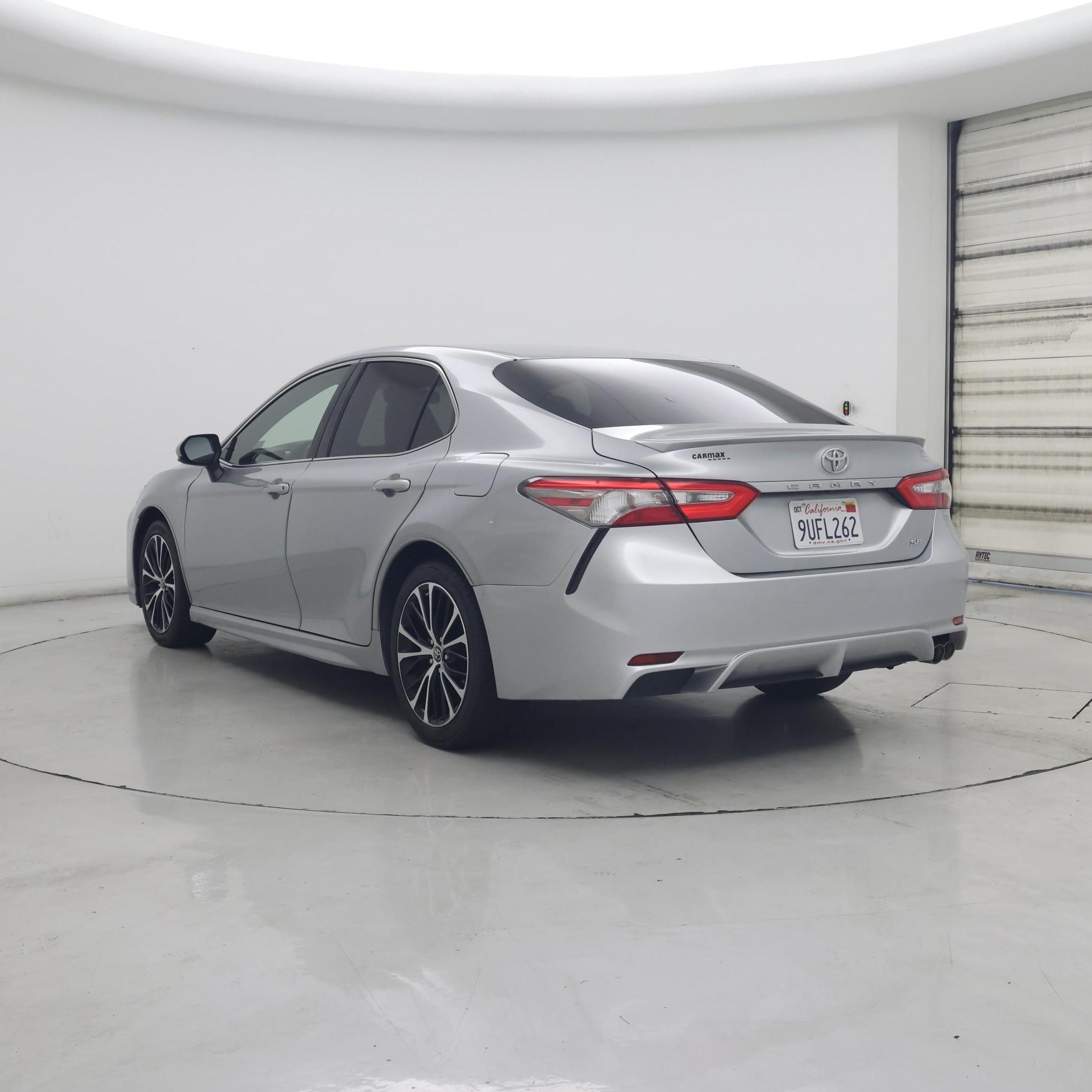 Thumbnail: 2018 Toyota Camry - 2