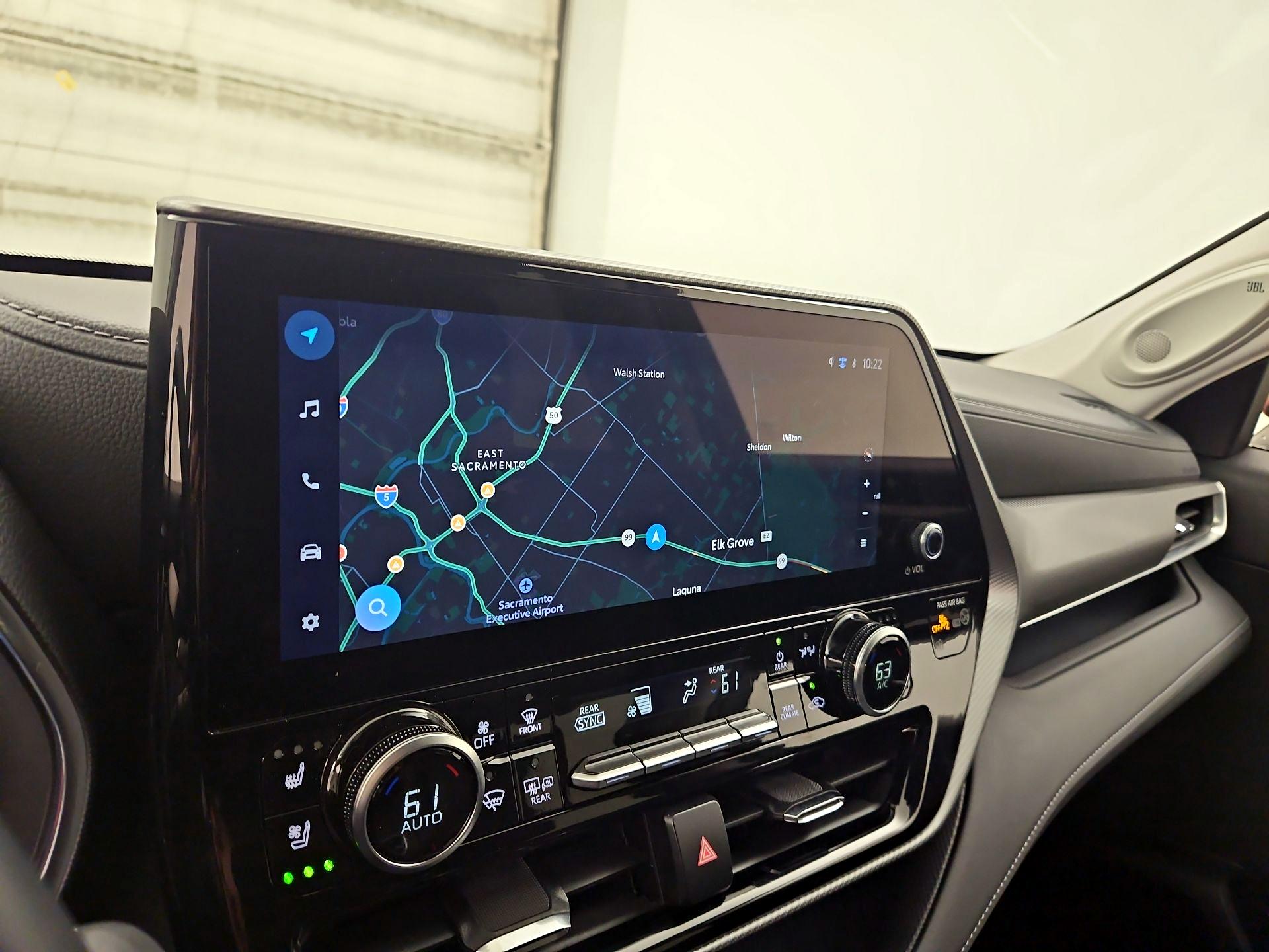 Thumbnail: 2026 Toyota Highlander - 14