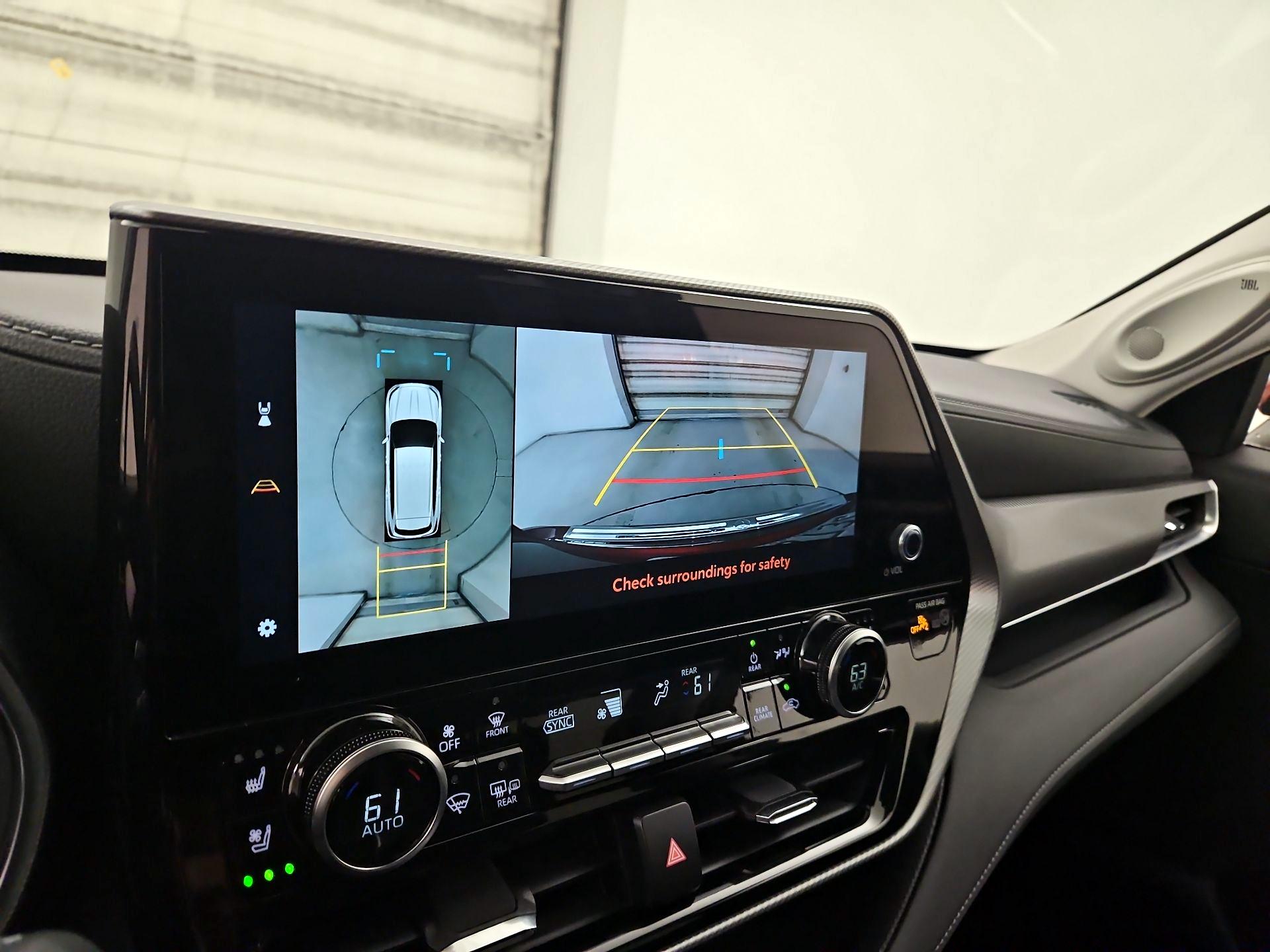 Thumbnail: 2026 Toyota Highlander - 15