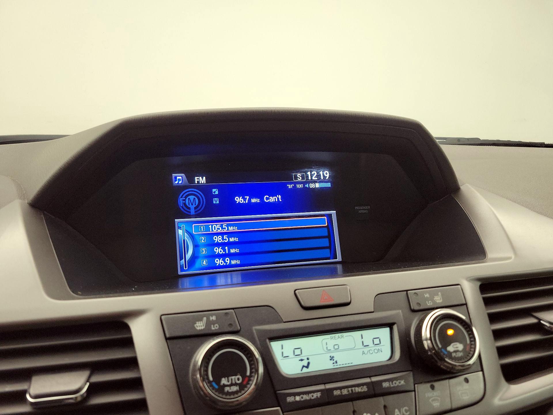 Thumbnail: 2017 Honda Odyssey - 15